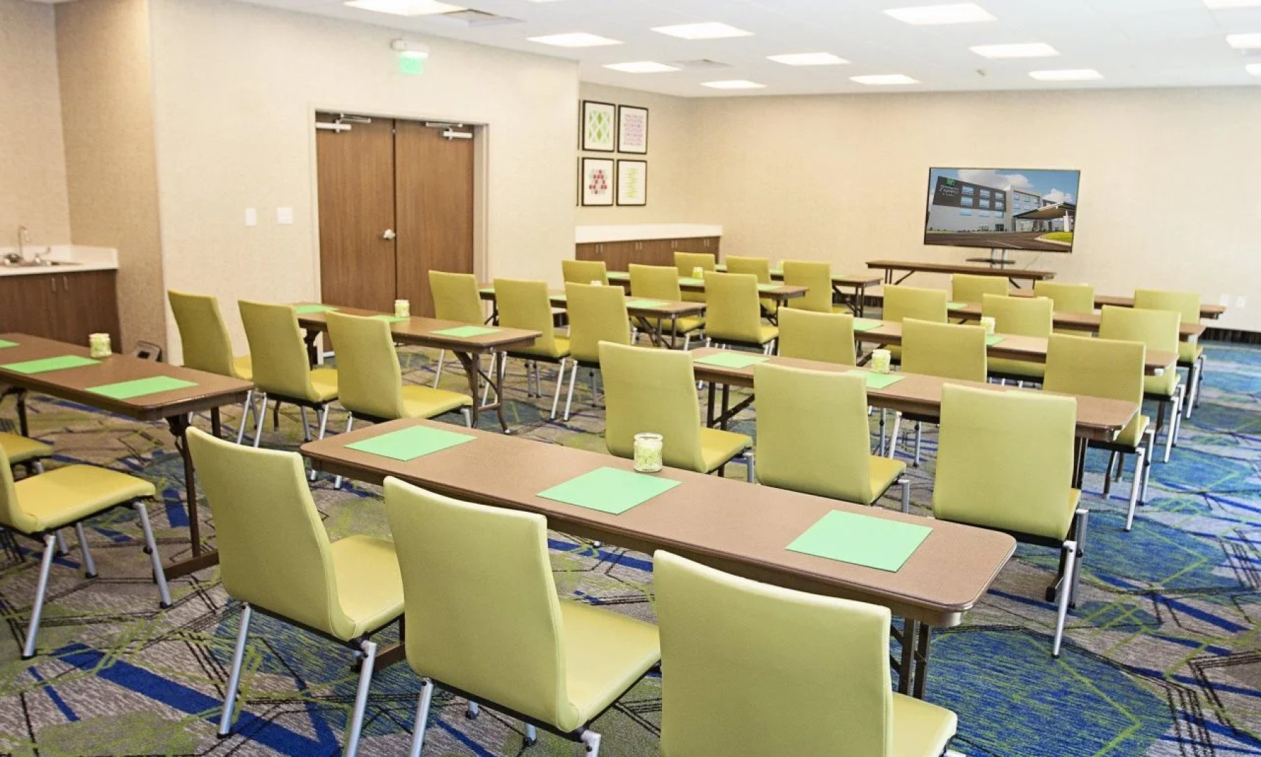 Holiday Inn Express & Suites Greenville S- Piedmont by IHG