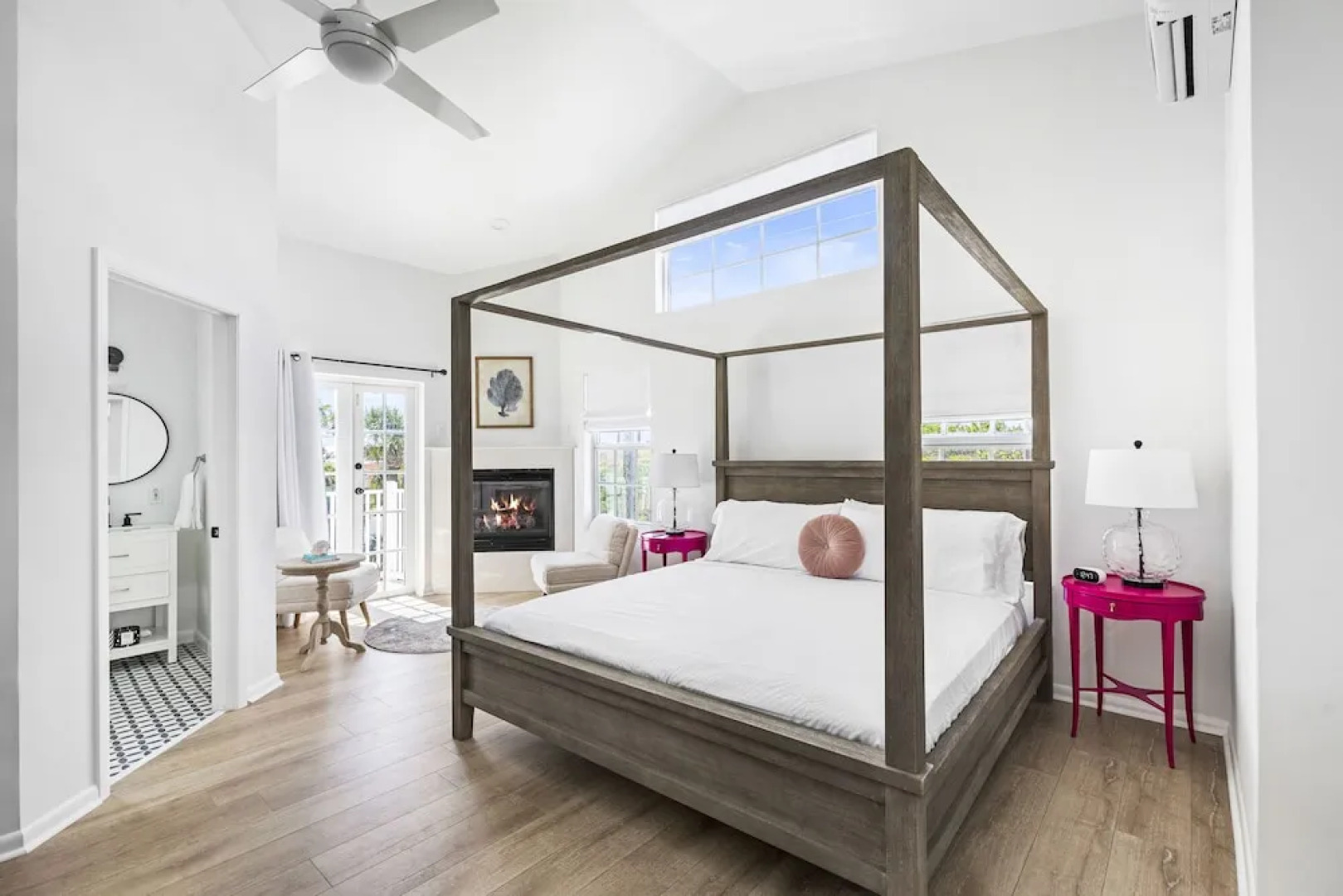 Island Cottage Oceanfront Inn & Spa