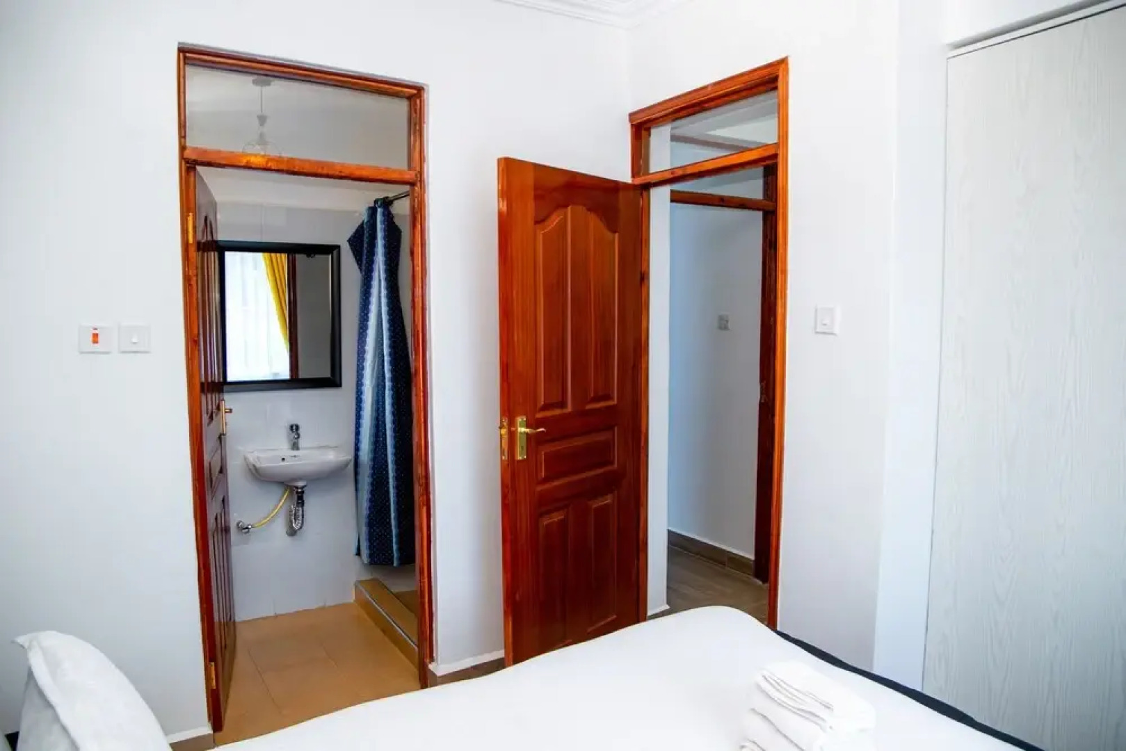 Santorina Home Suites