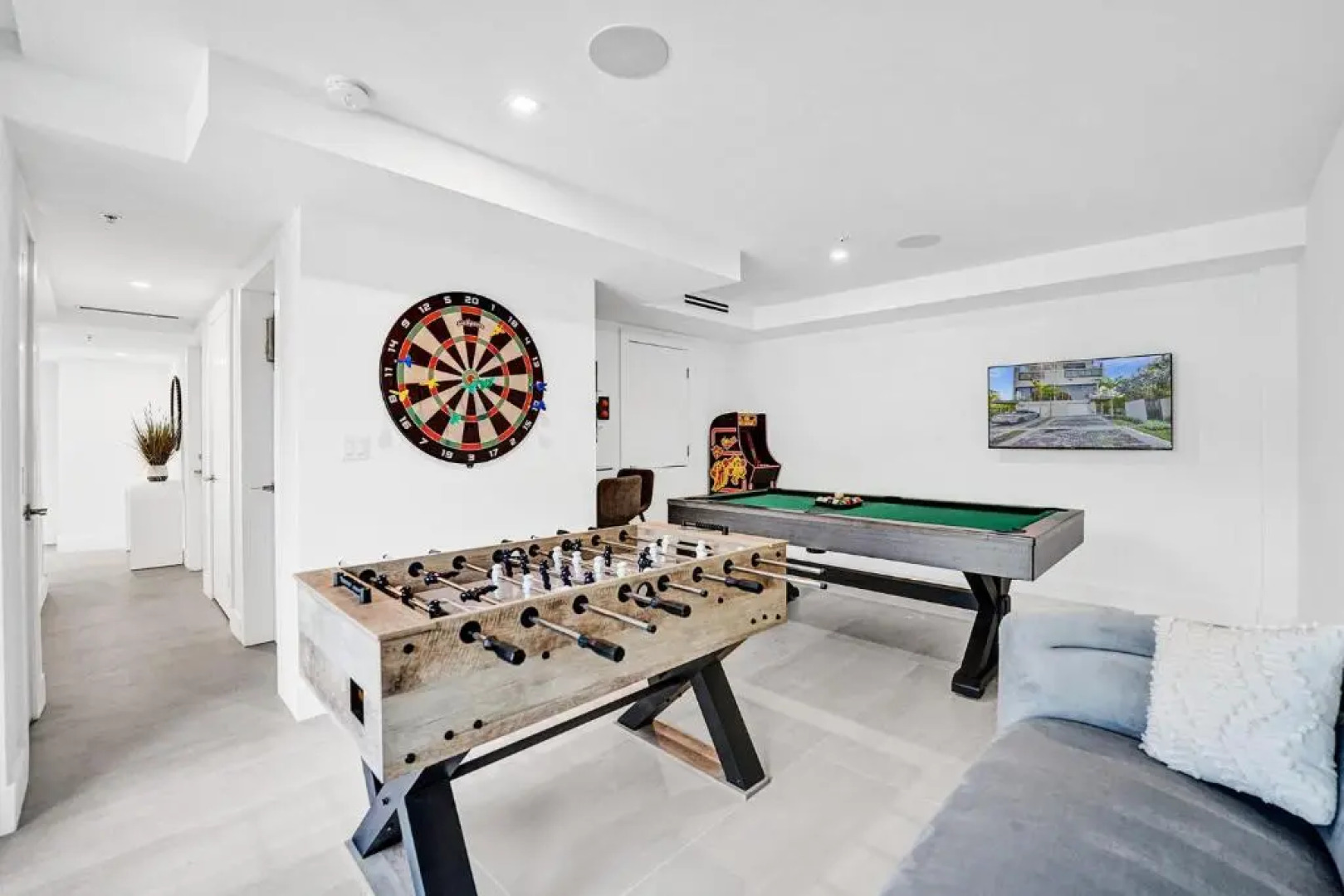 Up East Townhomes by Nomada Residences