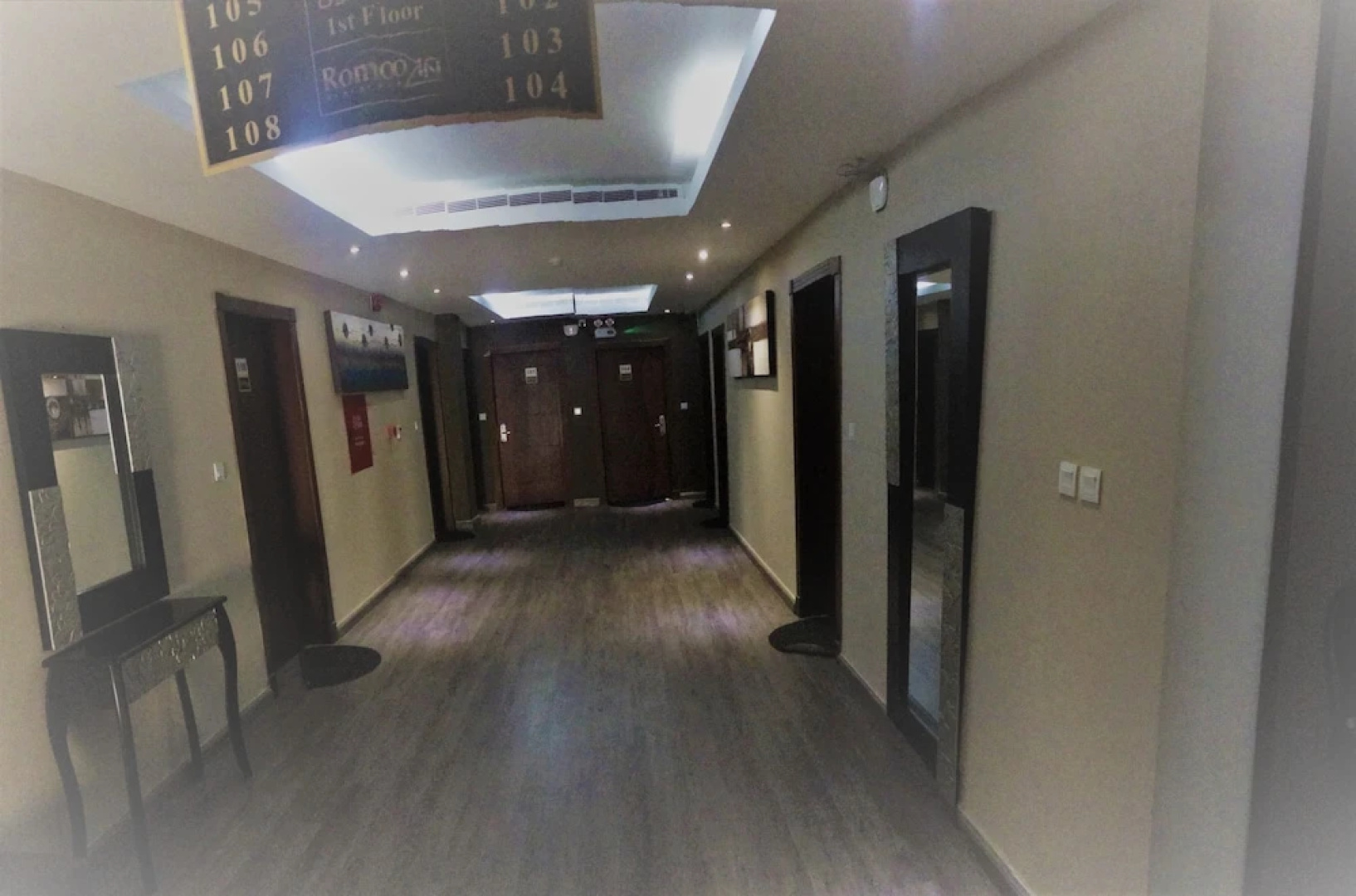 Romooz Inn Hotel Suites