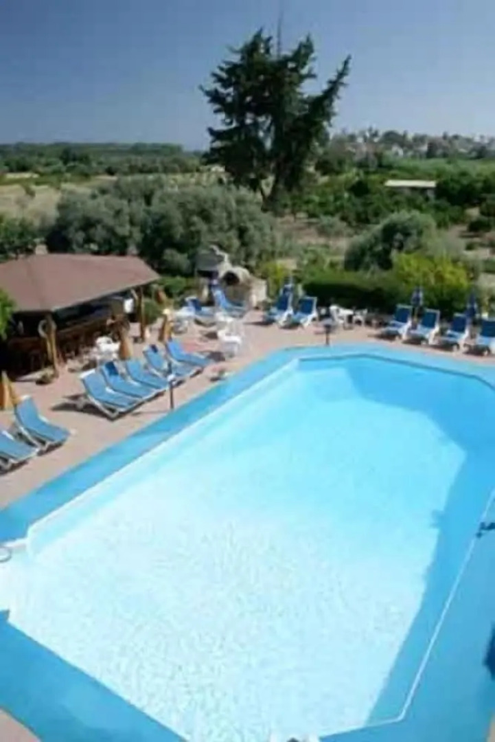 Alkionest Hotel Apts