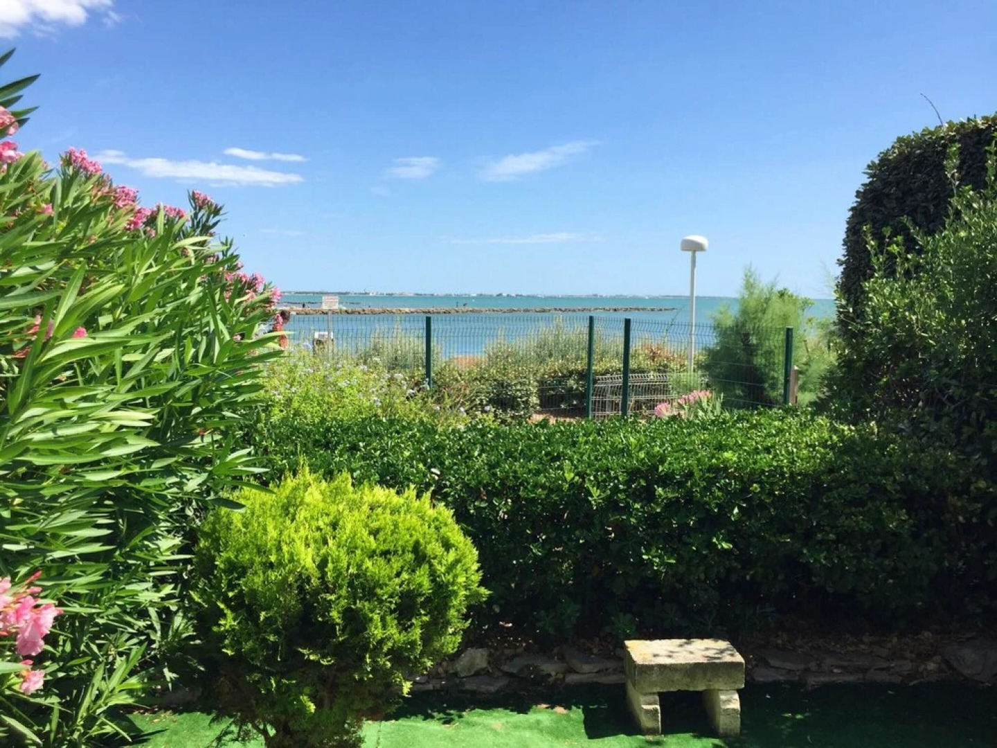 Apartment With one Bedroom in La Grande-motte, With Wonderful sea View and Enclosed Garden - 50 m From the Beach