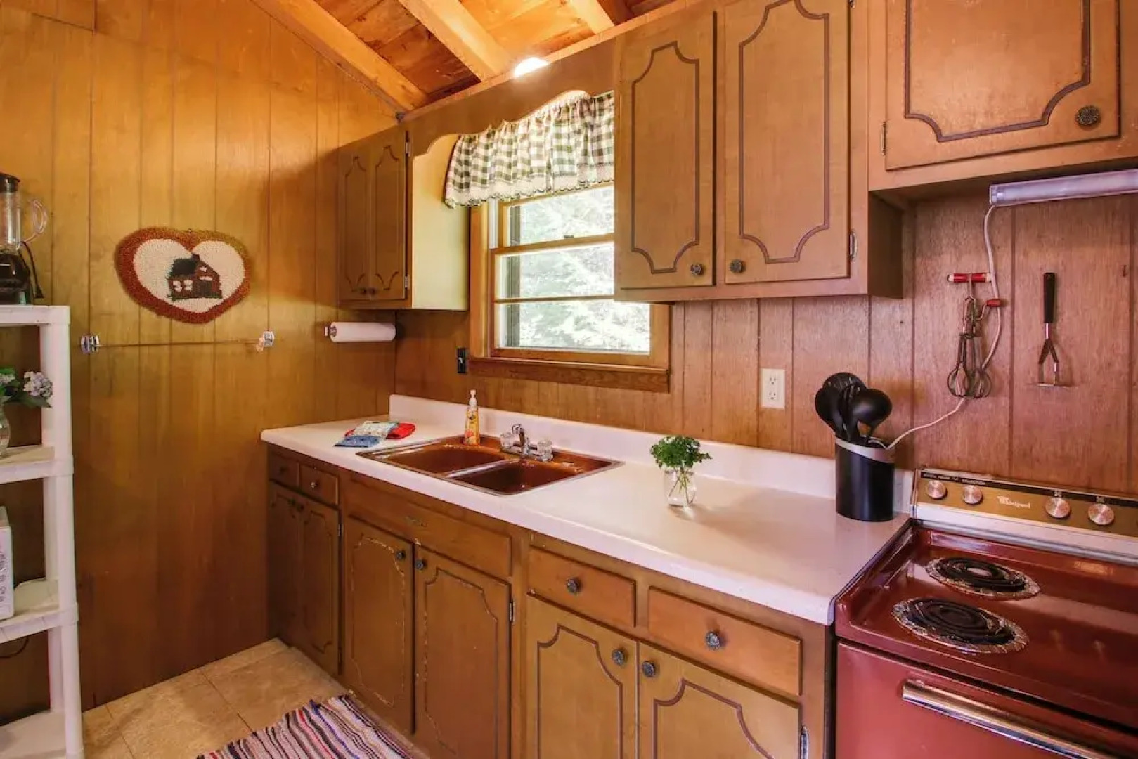 'the Acres' Panther Pond Cabin w/ Beach & Dock!