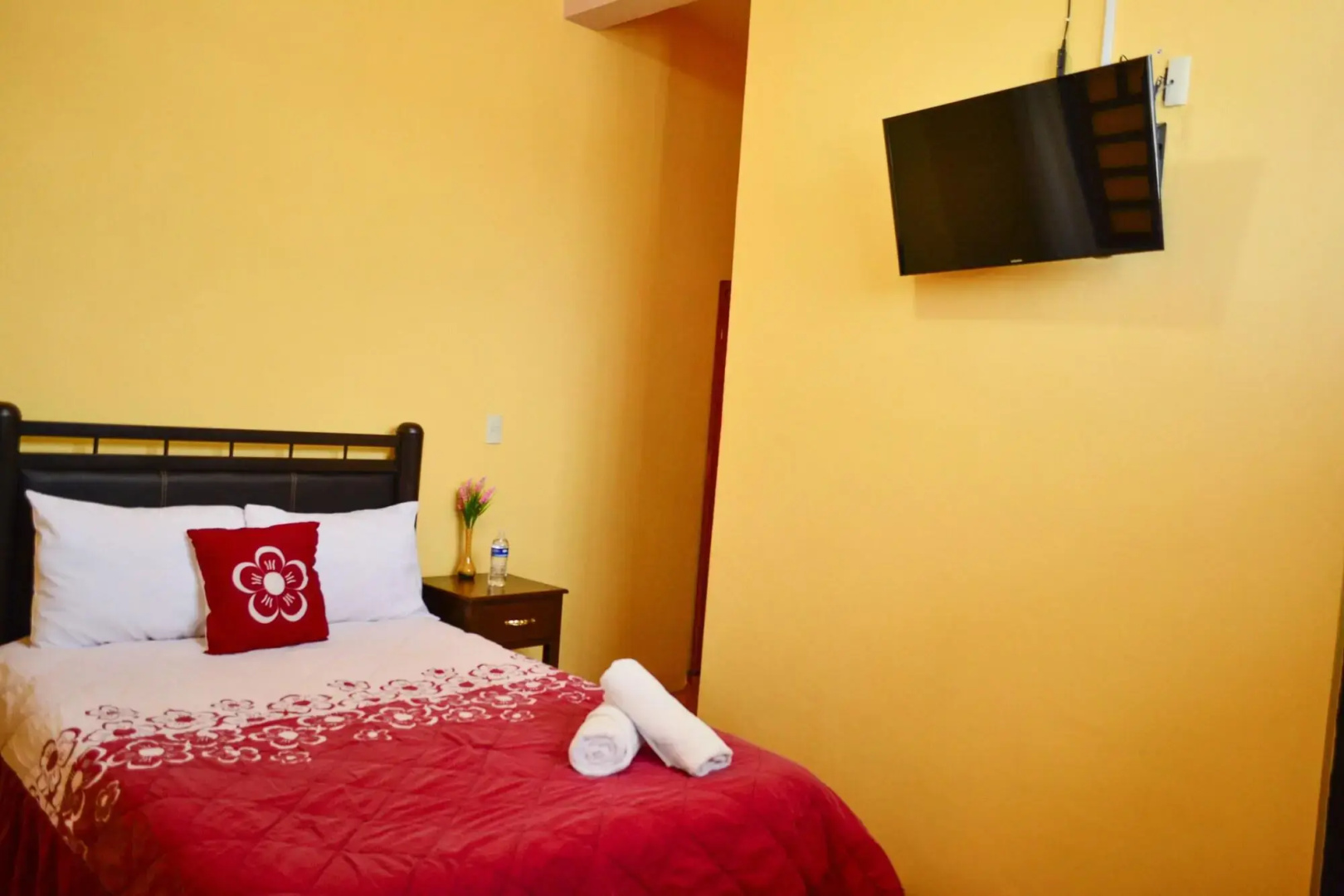 Hotel Edelmira