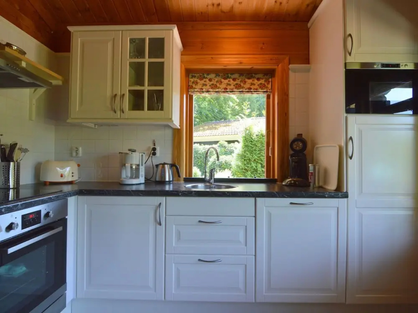 Finnish Bungalow With Garden, a Modern Bathroom, Near Harderwijk, Veluwe