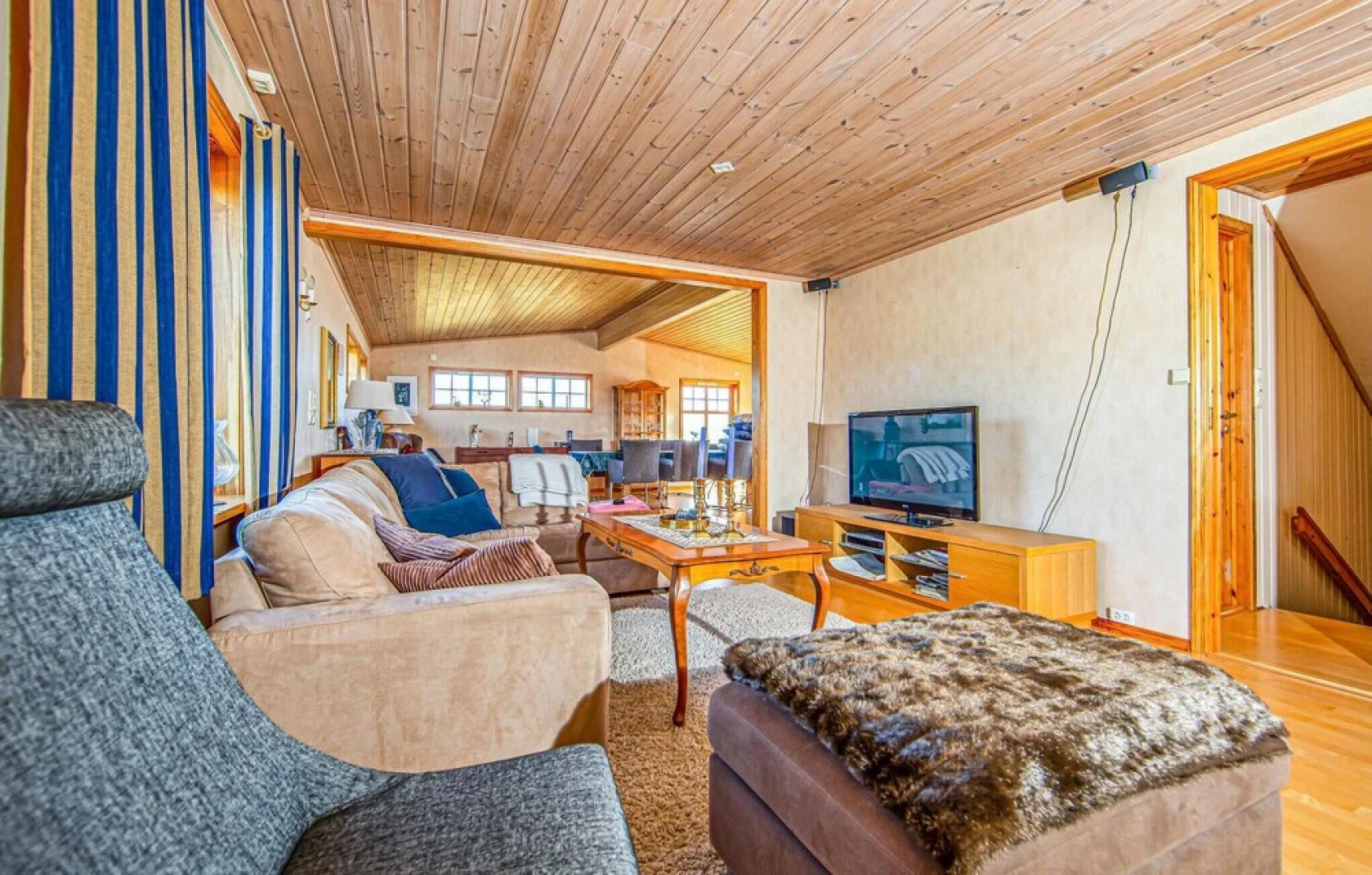 Awesome Home in Fjørtoft With 5 Bedrooms, Internet and Sauna