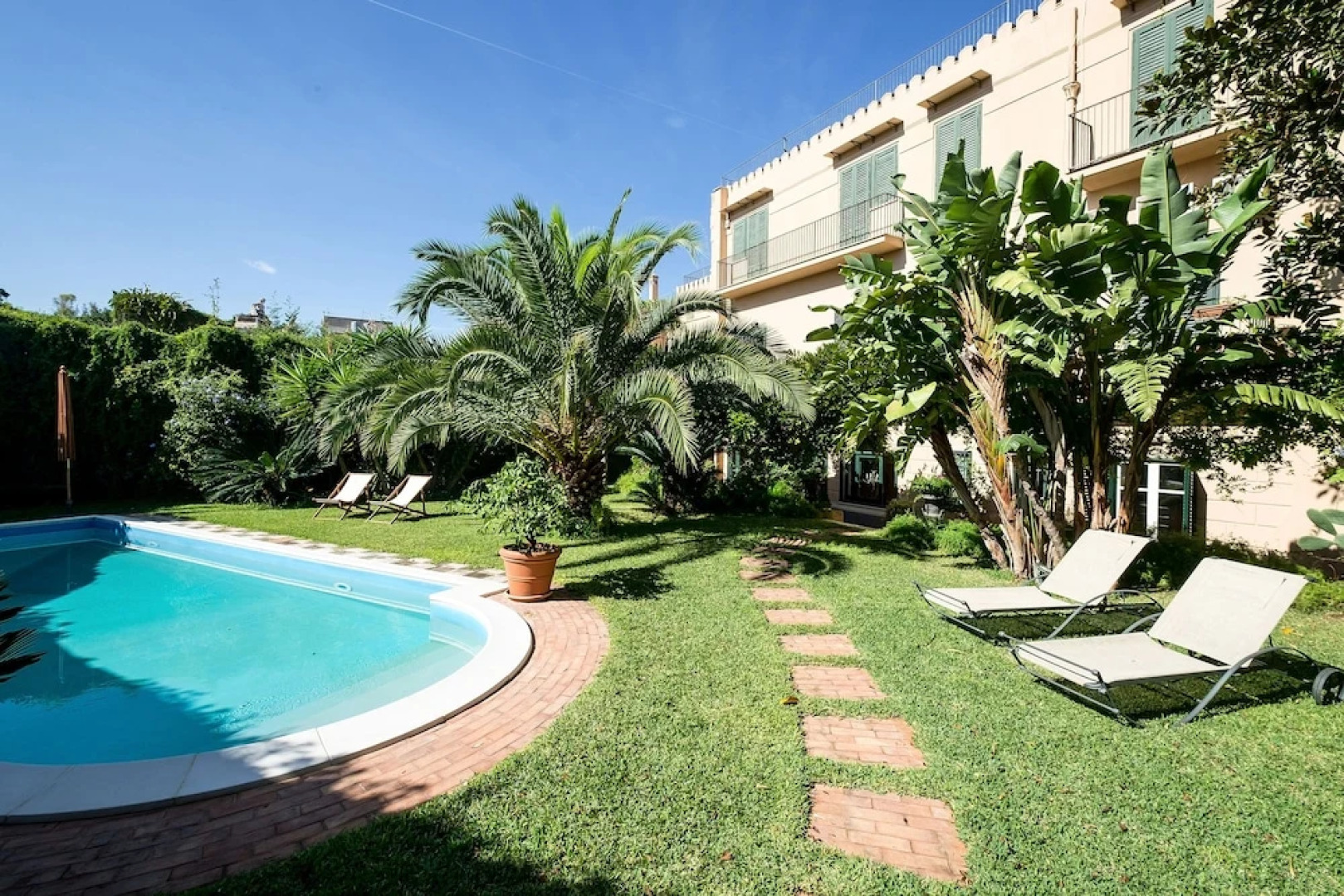 Suitelowcost Villa Bagheria