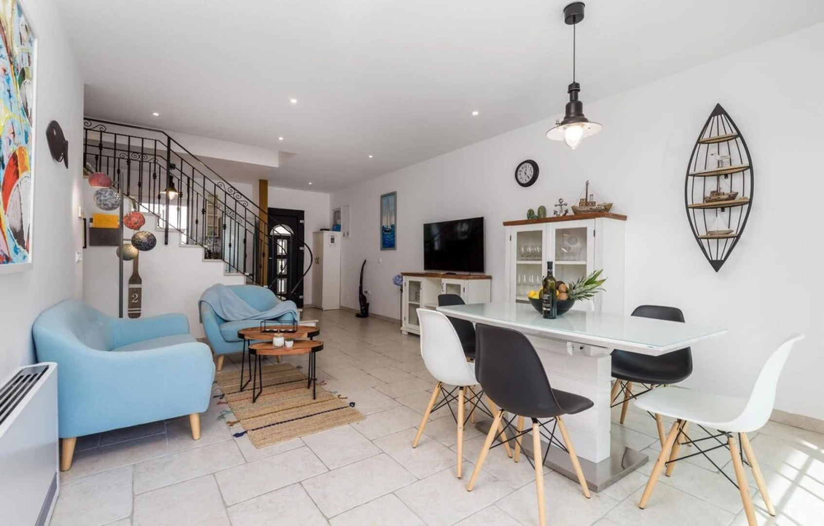 Nice Home in Kornic With 3 Bedrooms, Wifi and Outdoor Swimming Pool