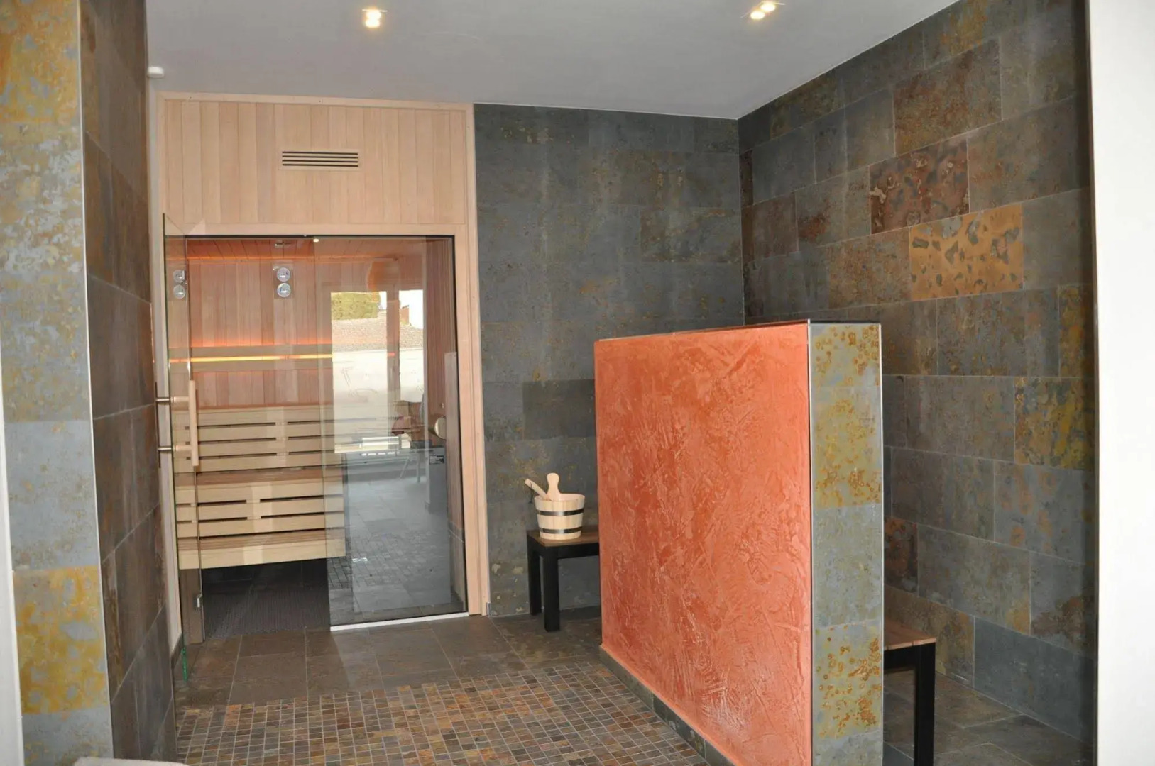 Johannishof Wine-Cafe & Guesthouse