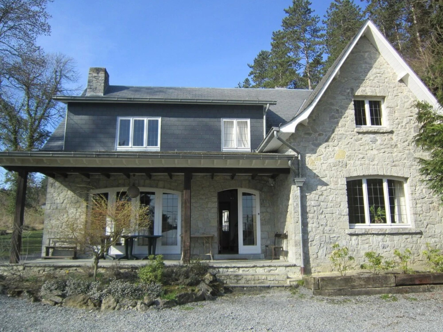 Beautiful Holiday Home With Garden in Belvaux