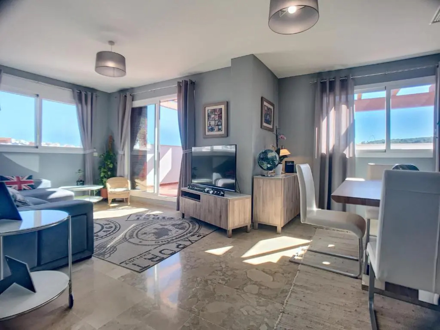 2253-Amazing penthouse, huge terrace, golf view