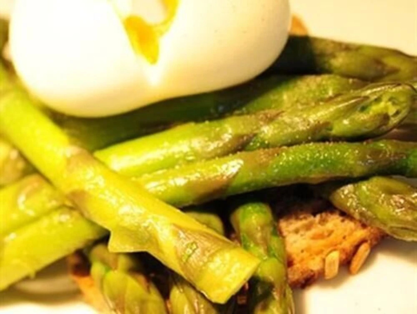 The Ostrich Castle Acre Pub