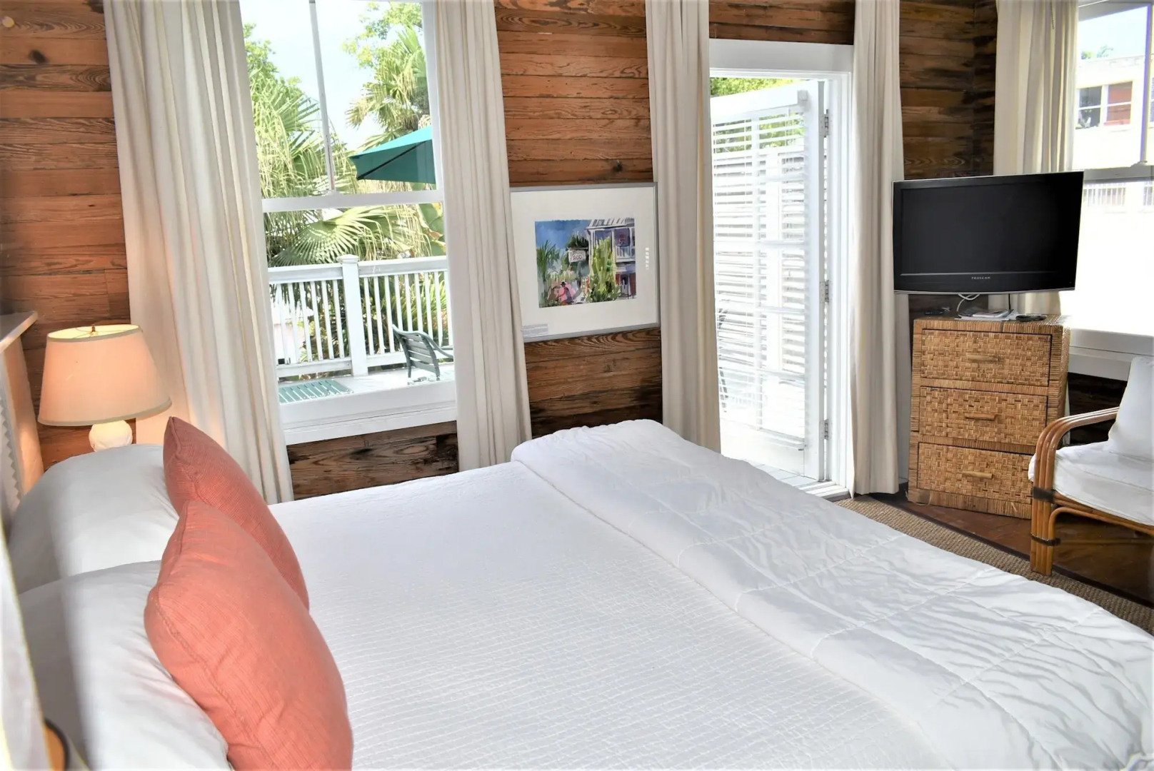 Simonton Court Historic Inn & Cottages