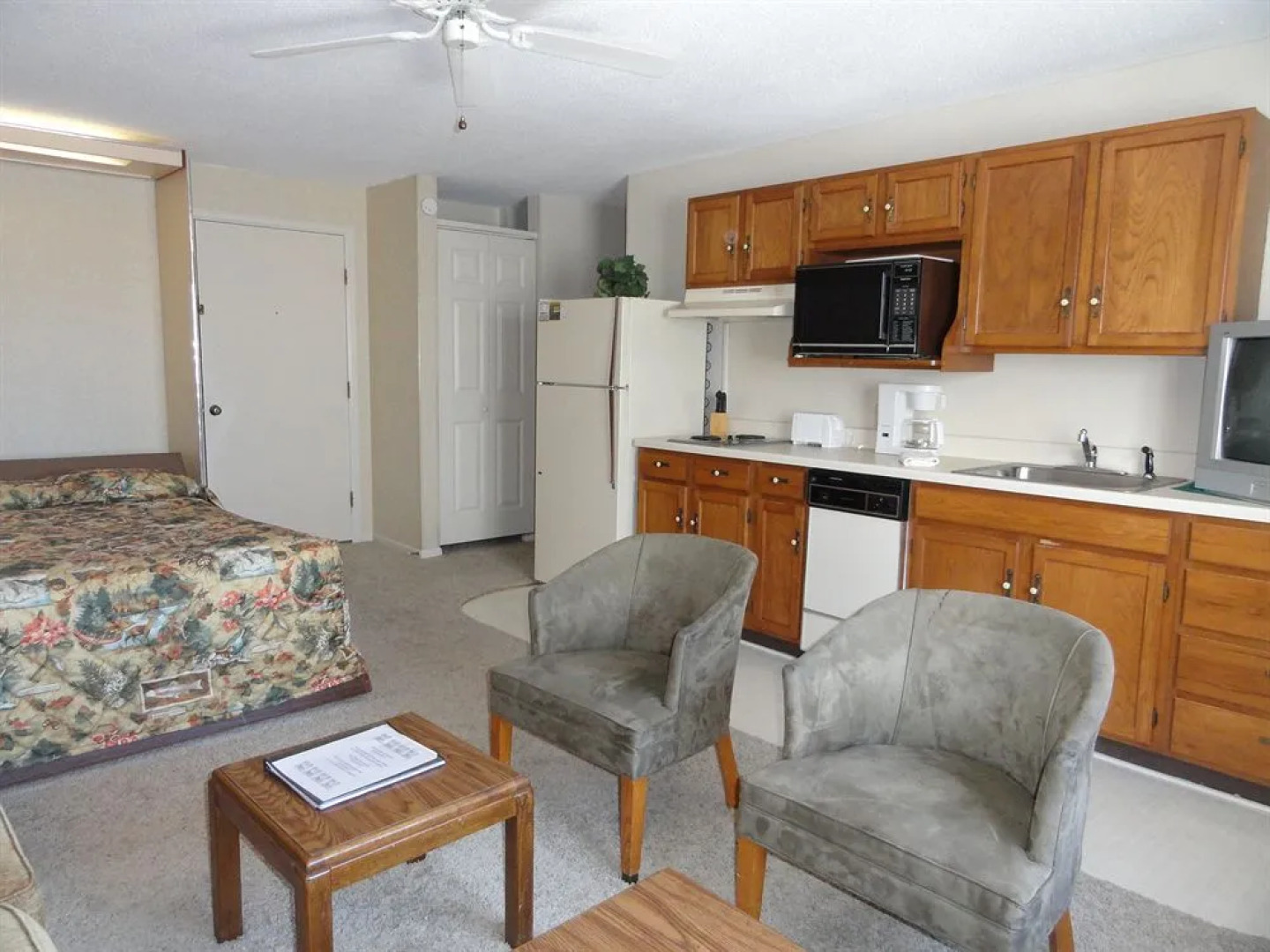 4 Seasons at Beech Mountain