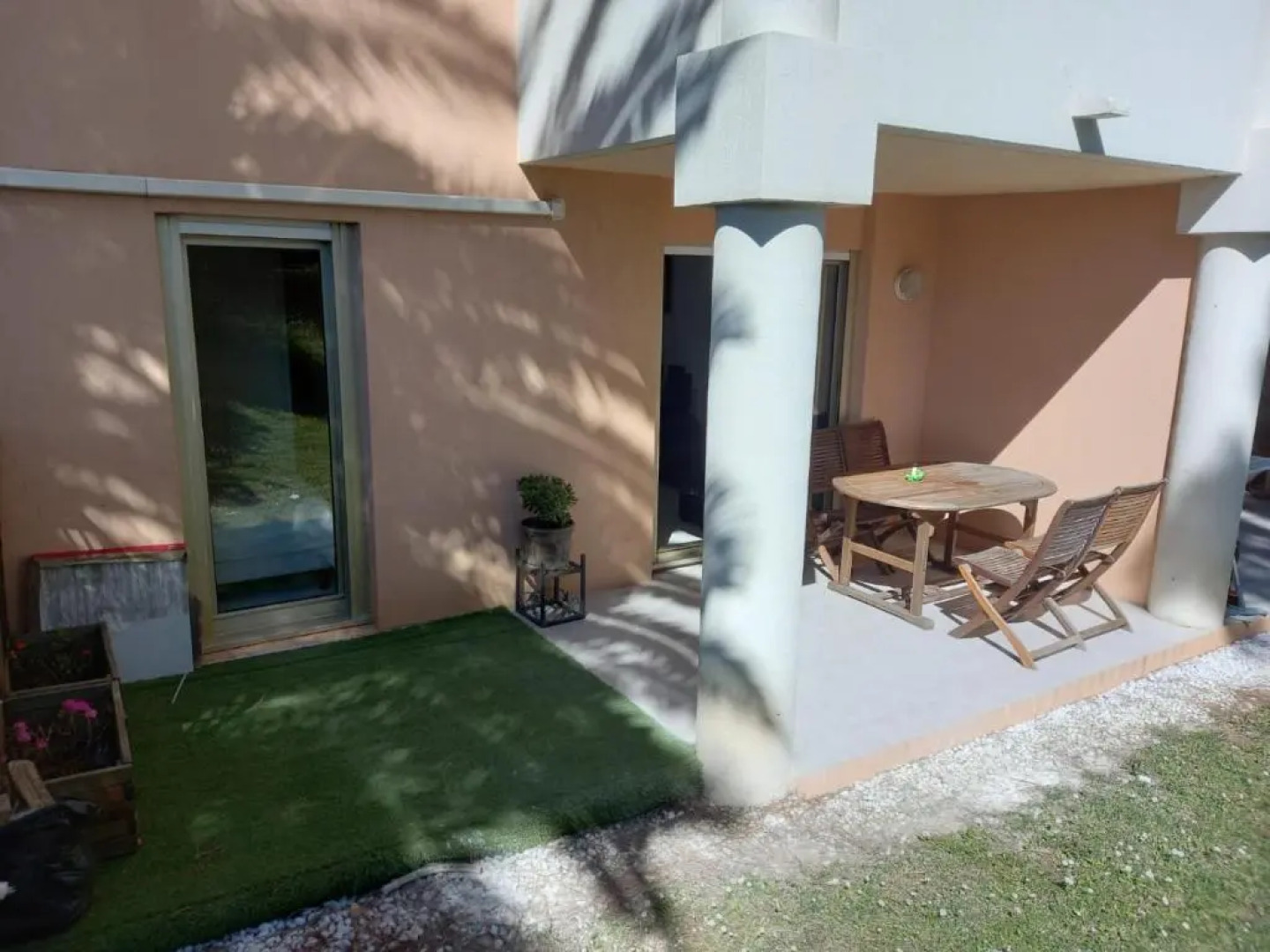 T3 A/C Côte d'Azur, Piscine, Plage à 350m, WIFI