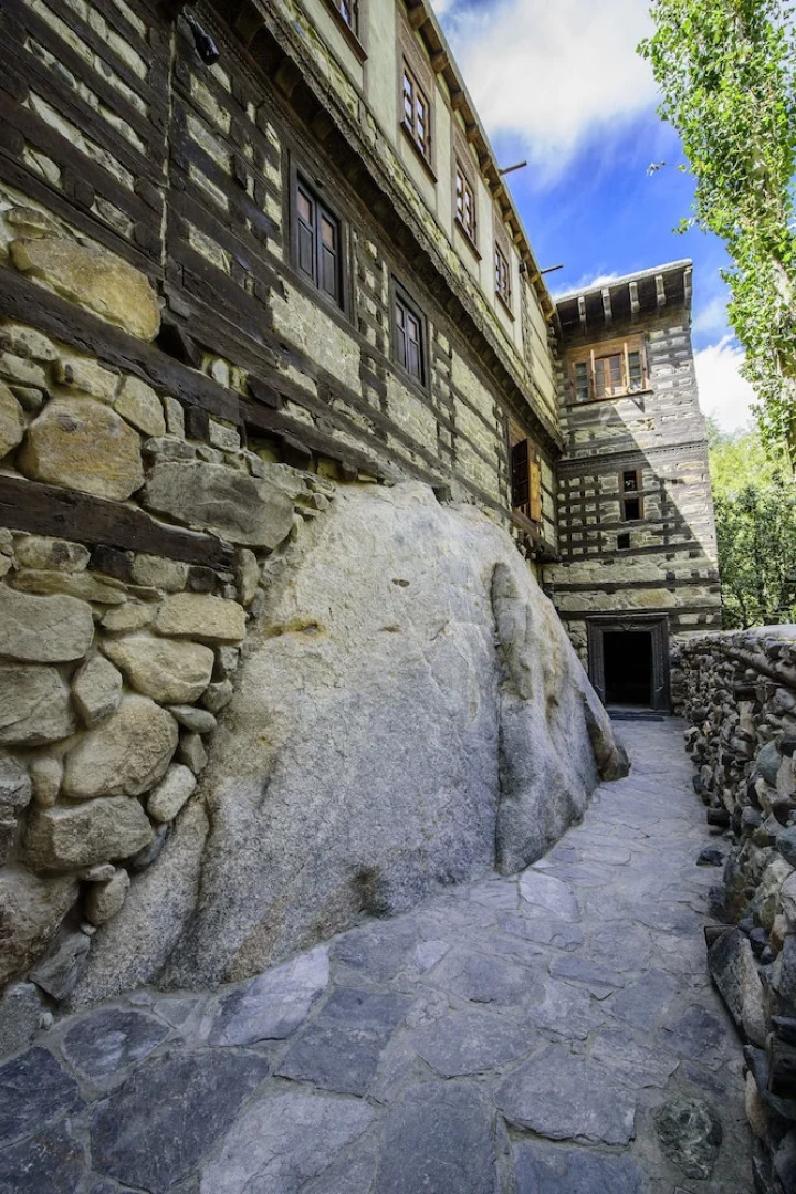 Serena Shigar Fort