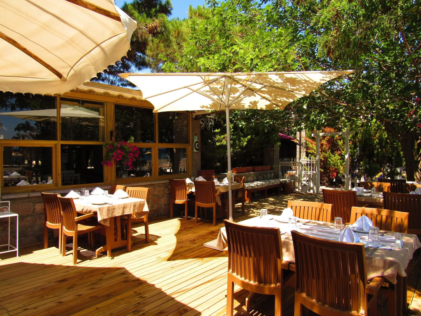 Assos Hunters Hotel - Special Class ( Adults Only)