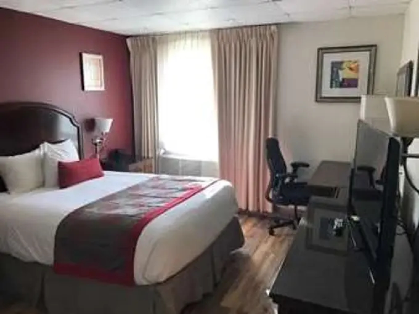 Ramada Albert Lea