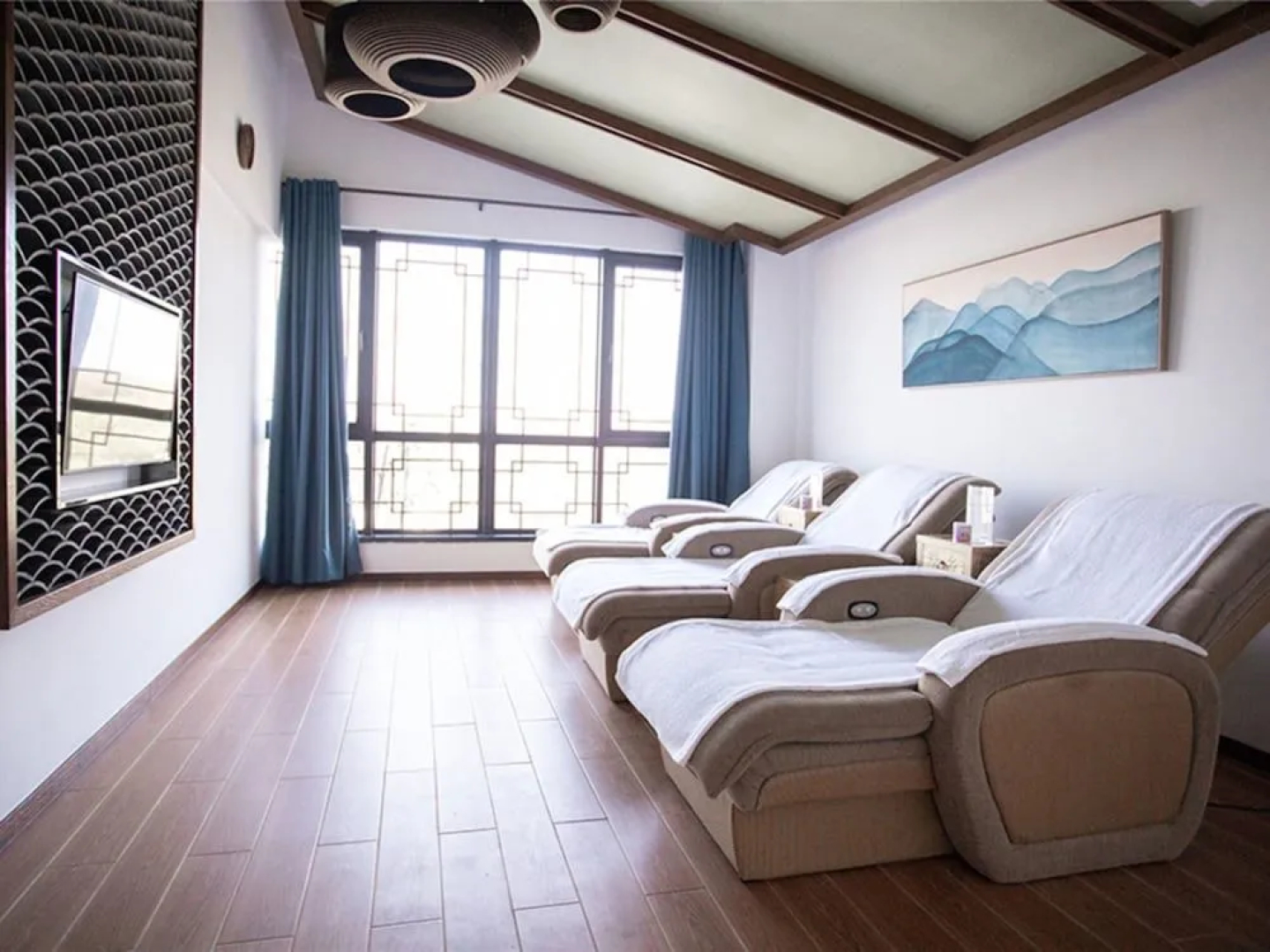 Yuanxiang Hot Spring Resort Hotel