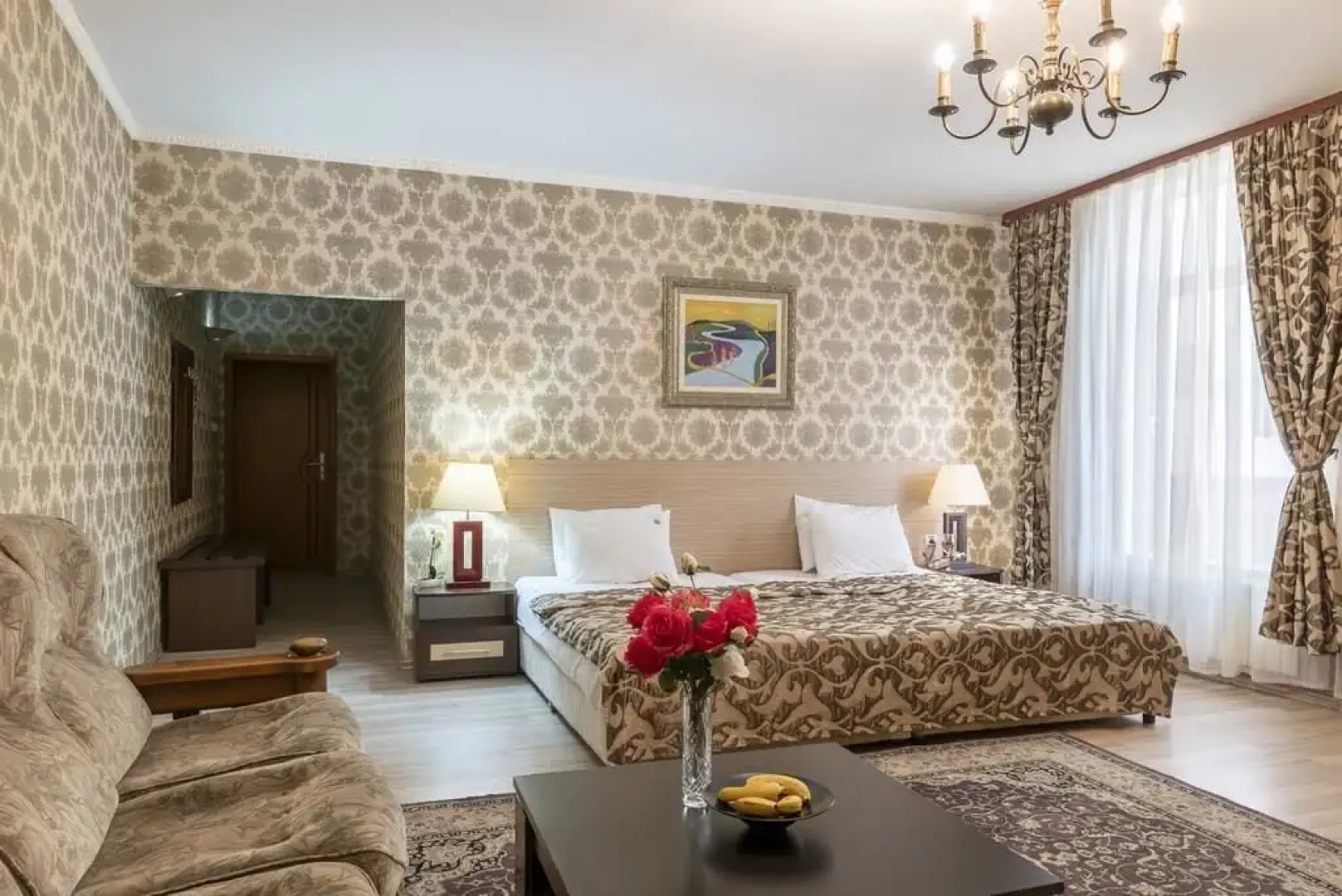 Maxim Boutique Hotel