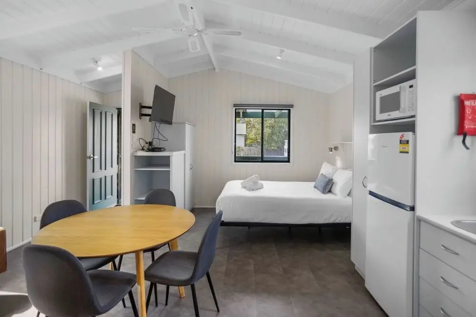 Pet Friendly Stays - BIG4 Aireys Inlet