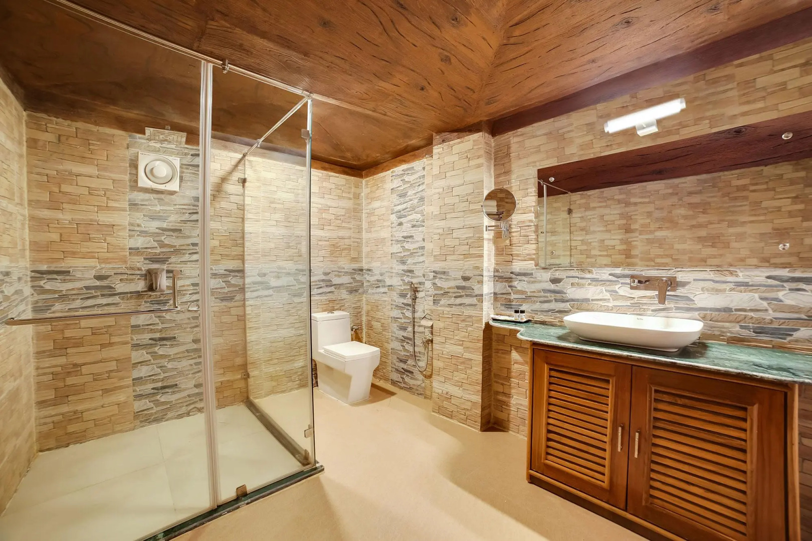 Summit Green Village Resort and spa