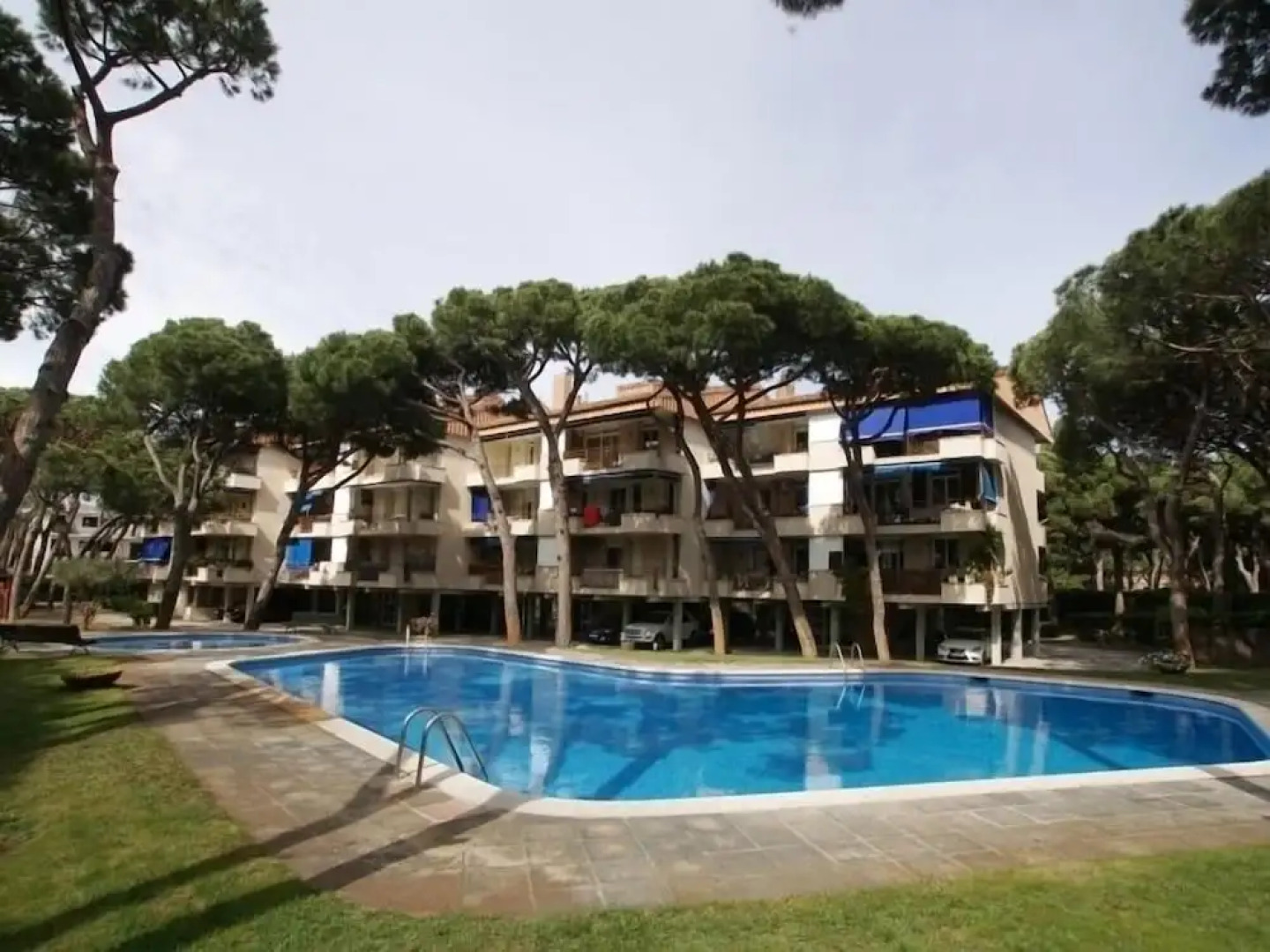 Riva Be my Guest Castelldefels