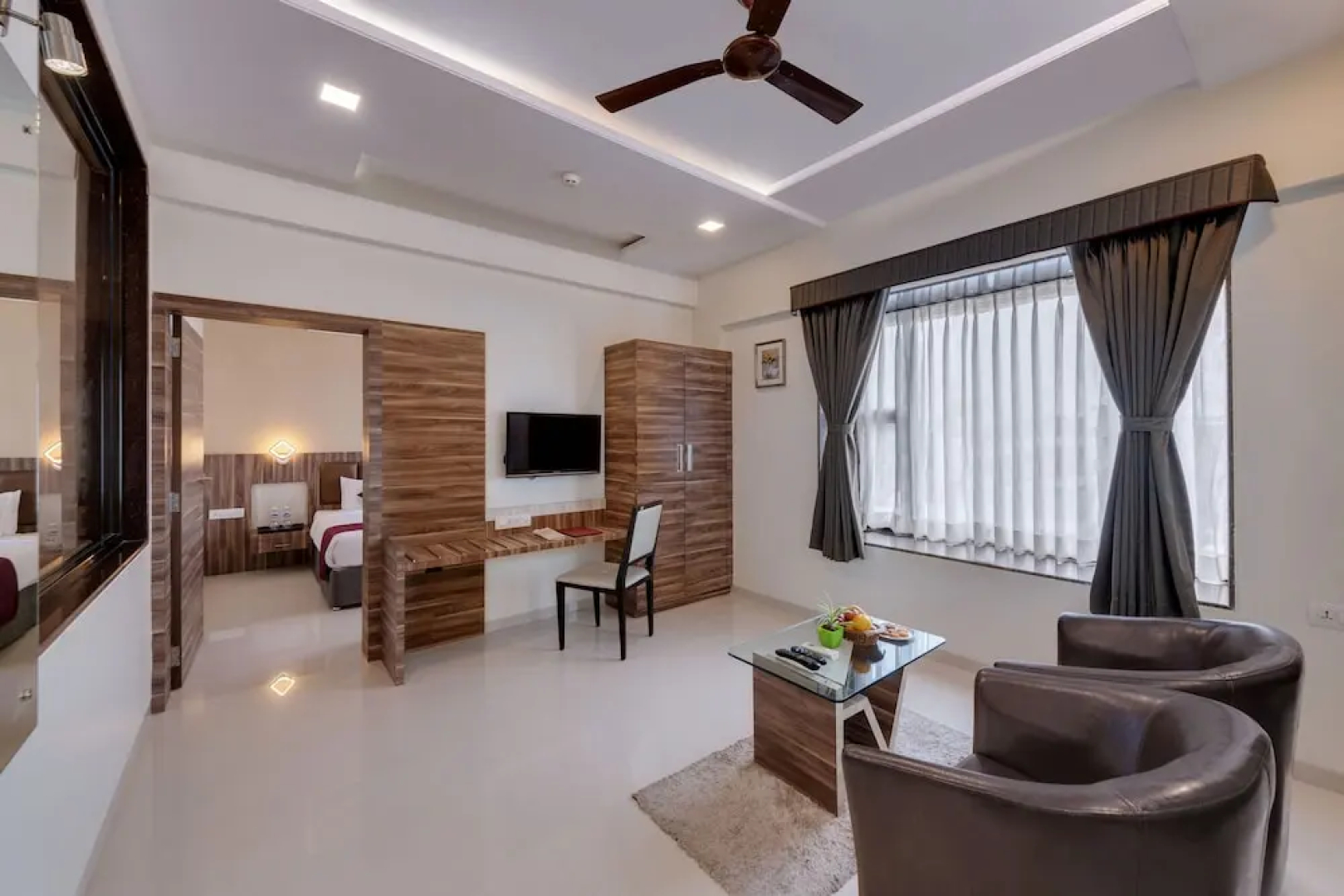 Click Hotel Sagar Plaza Chakan, Pune