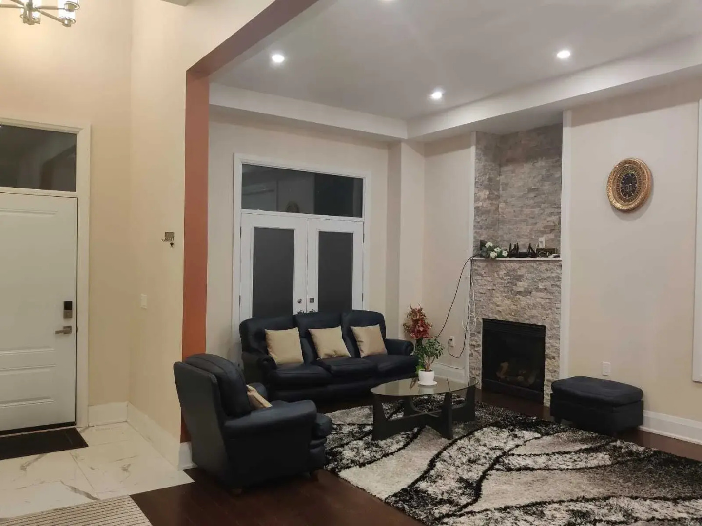 Luxurious Rooms in Pickering