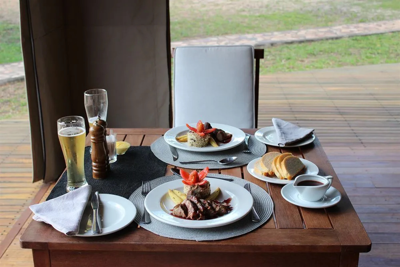 Elephant's Eye, Hwange