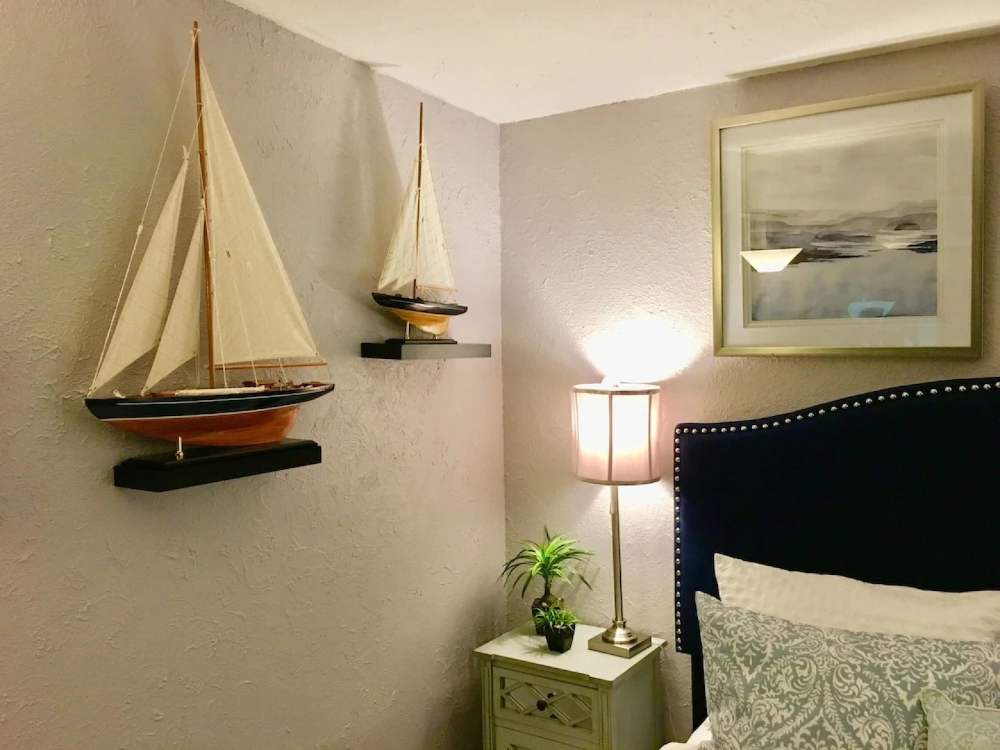 The Tradewinds Condo/Hotel