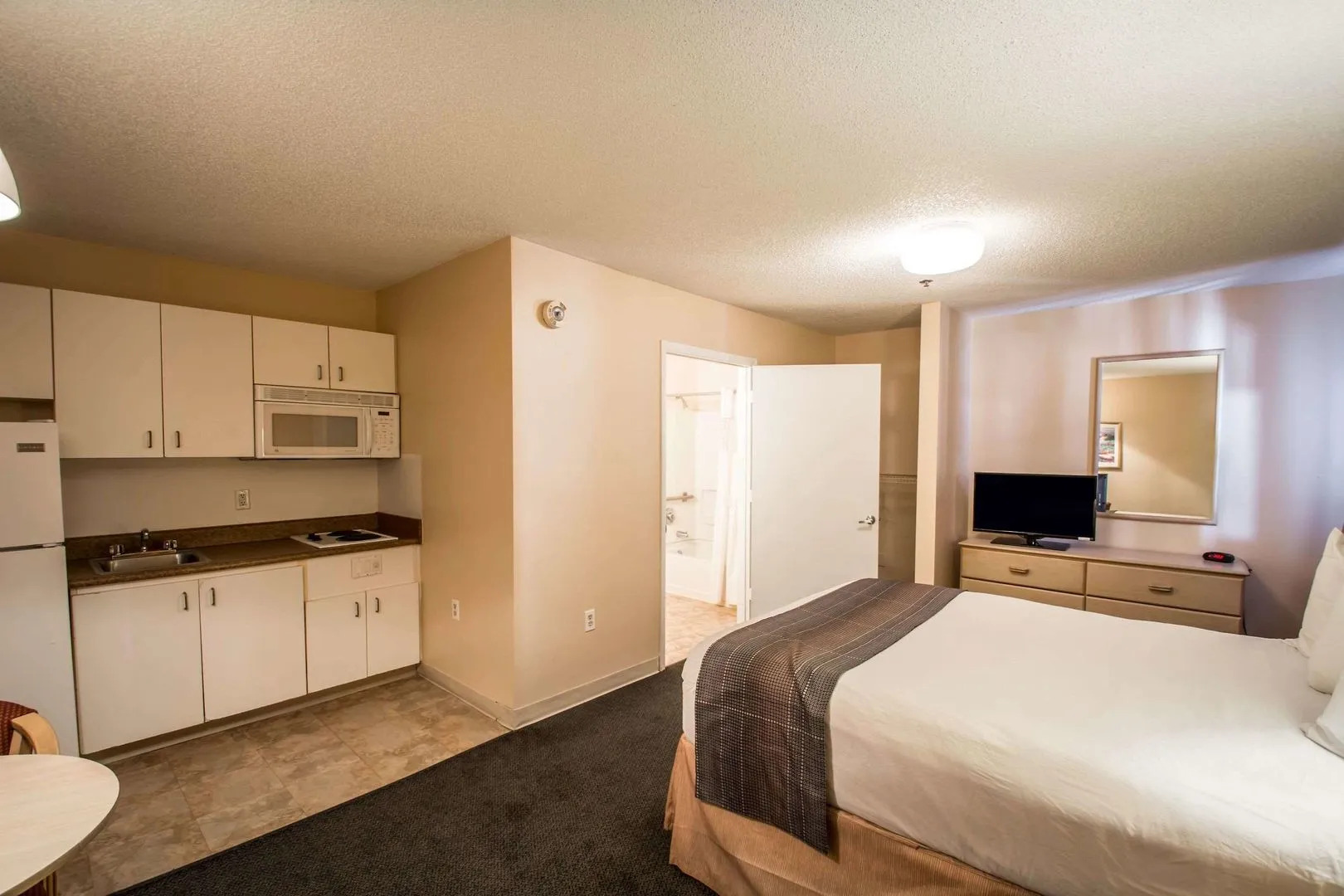 Suburban Studios Stuart near Federal Hwy 1