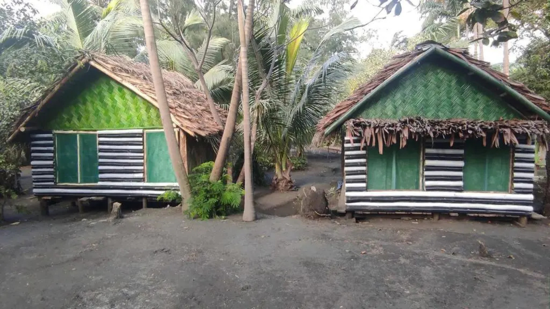 Jungle Oasis Bungalows