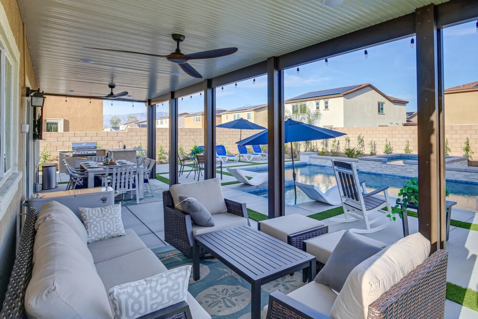 Chic Coachella Home < 3 Mi to Empire Polo Club