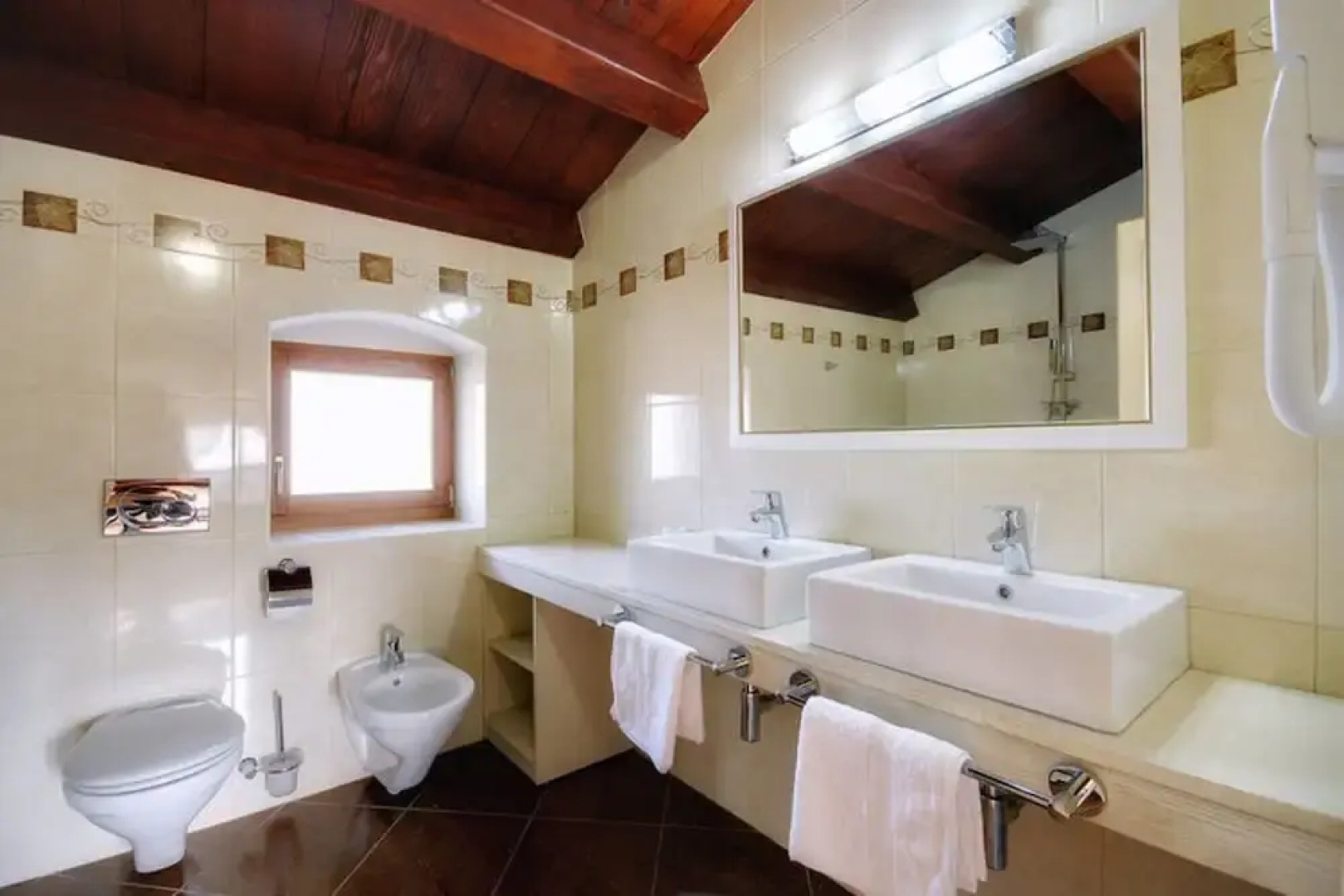 Holiday Home in Golas With Private Pool