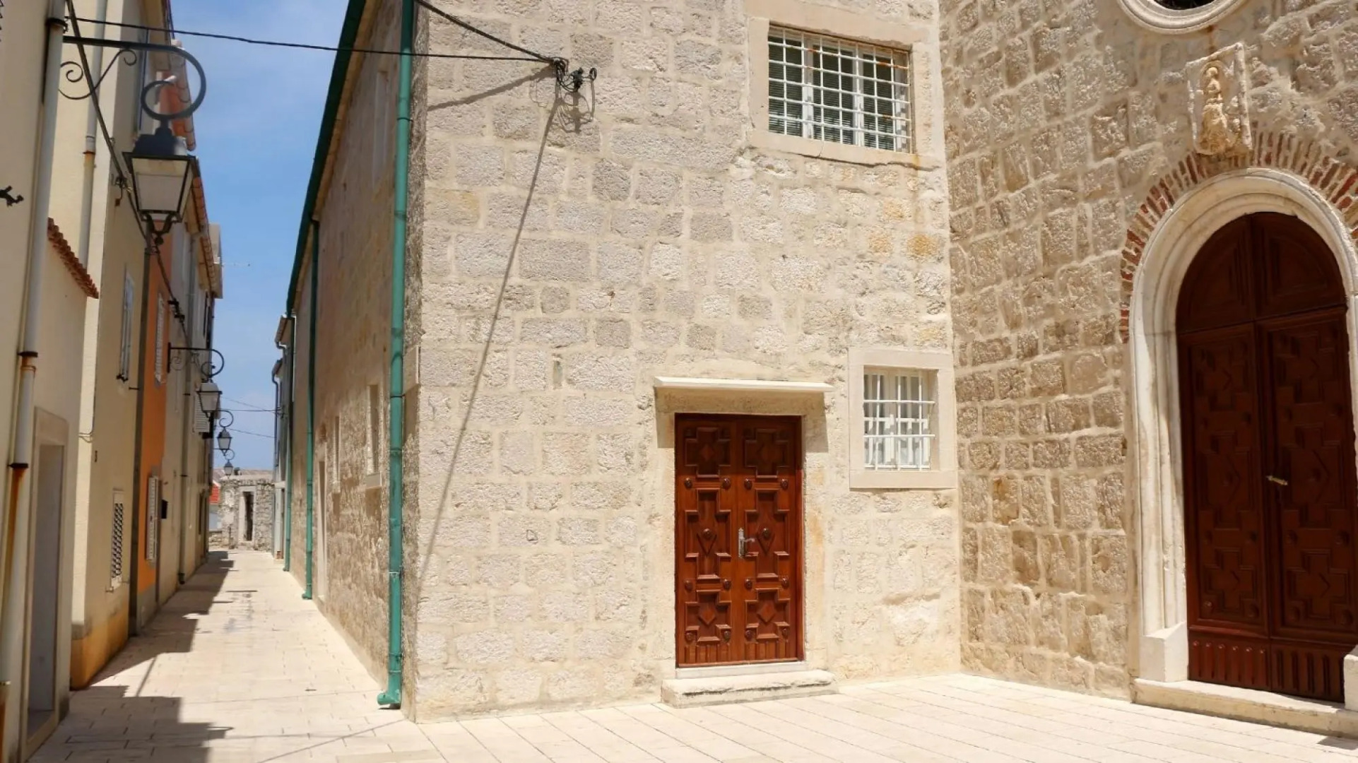 House Movica in Mandre