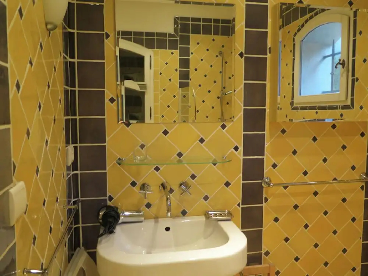 Plush Villa in Cavalaire-sur-Mer with Private Pool
