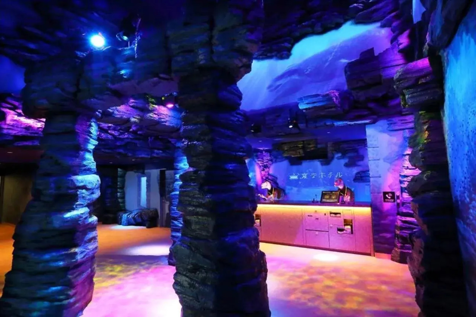 Henn na Resort & Spa Kansai Airport