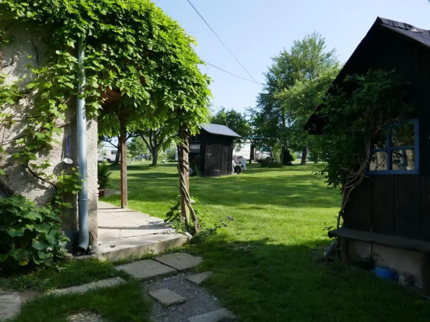 Sedliacky Dvor