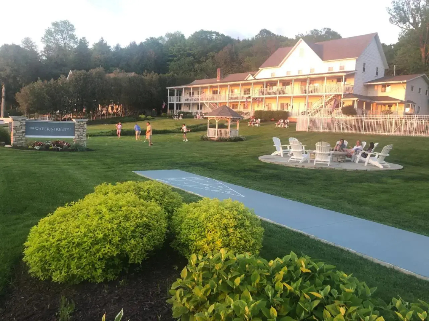 The Water Street Inn
