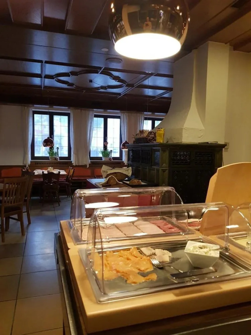 Tiroler Landgasthaus Besenkammerl