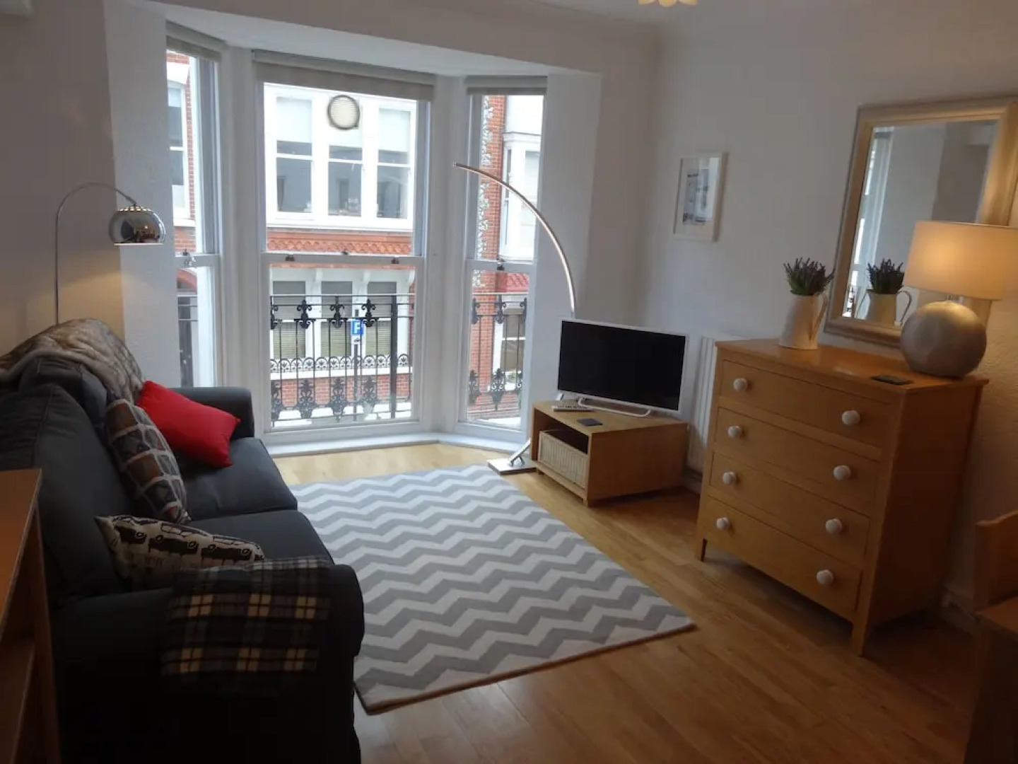 Burlington Beach Apartments