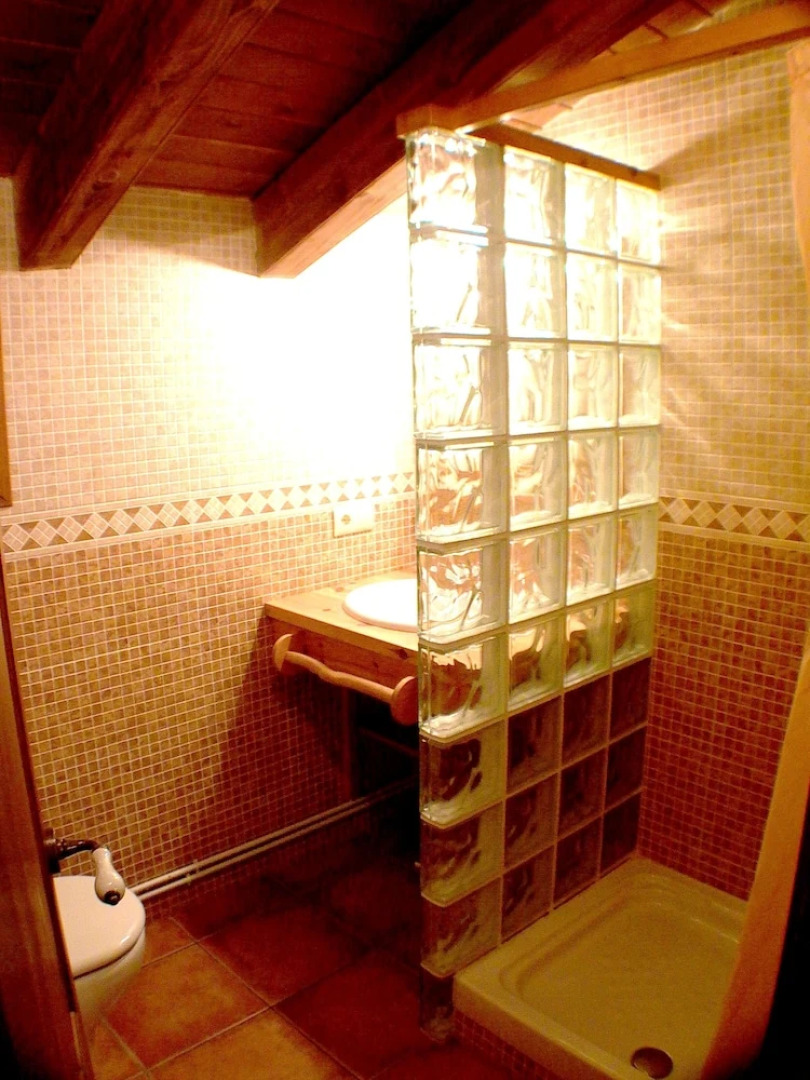 House With 4 Bedrooms in Turbiàs, With Wonderful Mountain View, Furnis