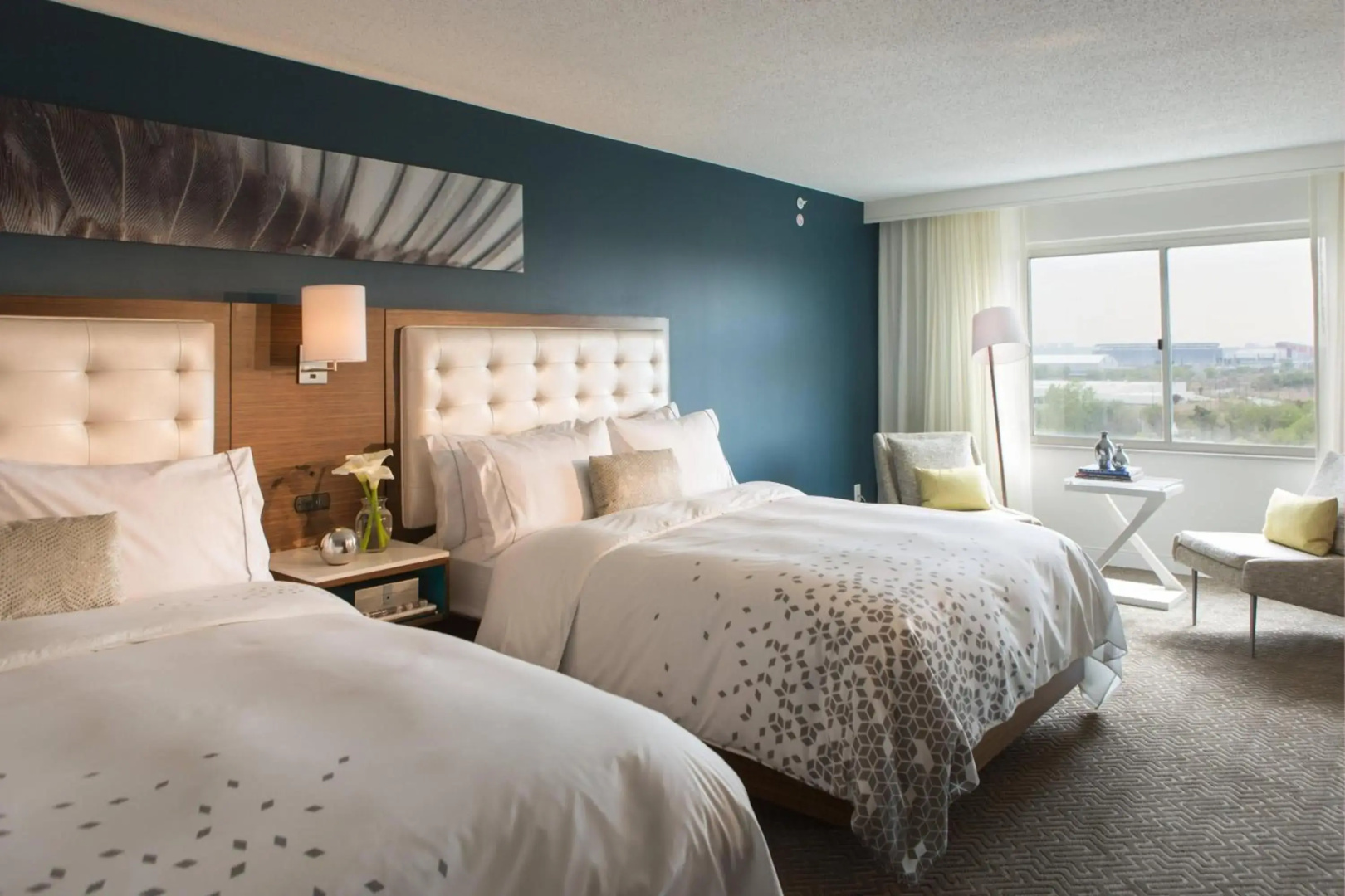 Renaissance Meadowlands Hotel