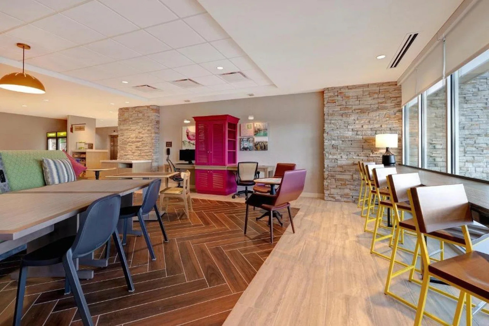 Home2 Suites Lincolnshire Chicago, IL