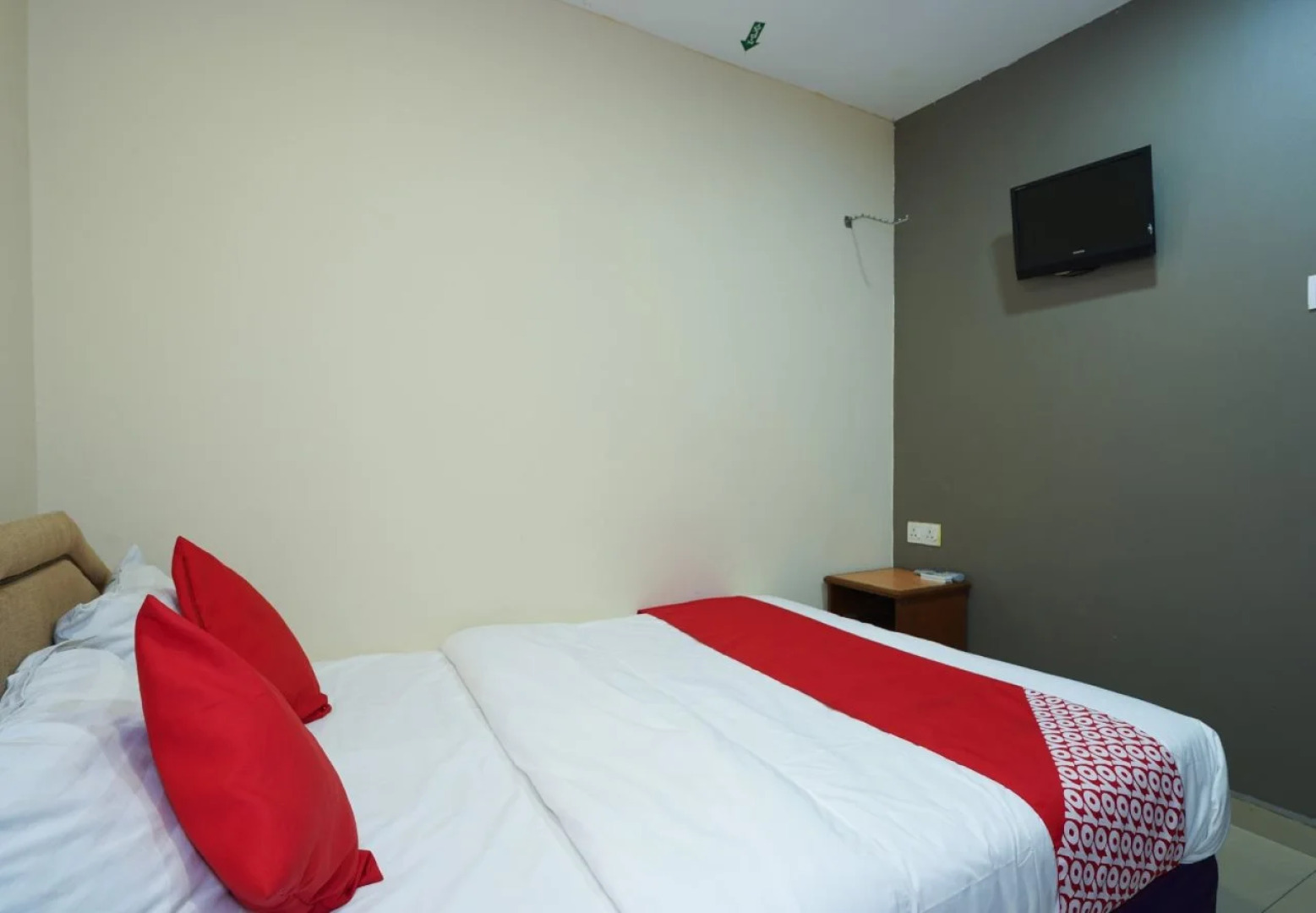 OYO 1094 Q One Hotel Dengkil