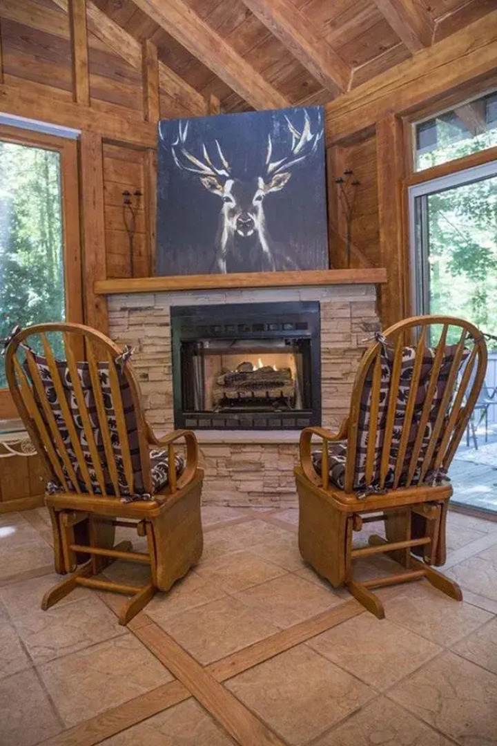 Woodlands Inn Of Sapphire Bed & Breakfast