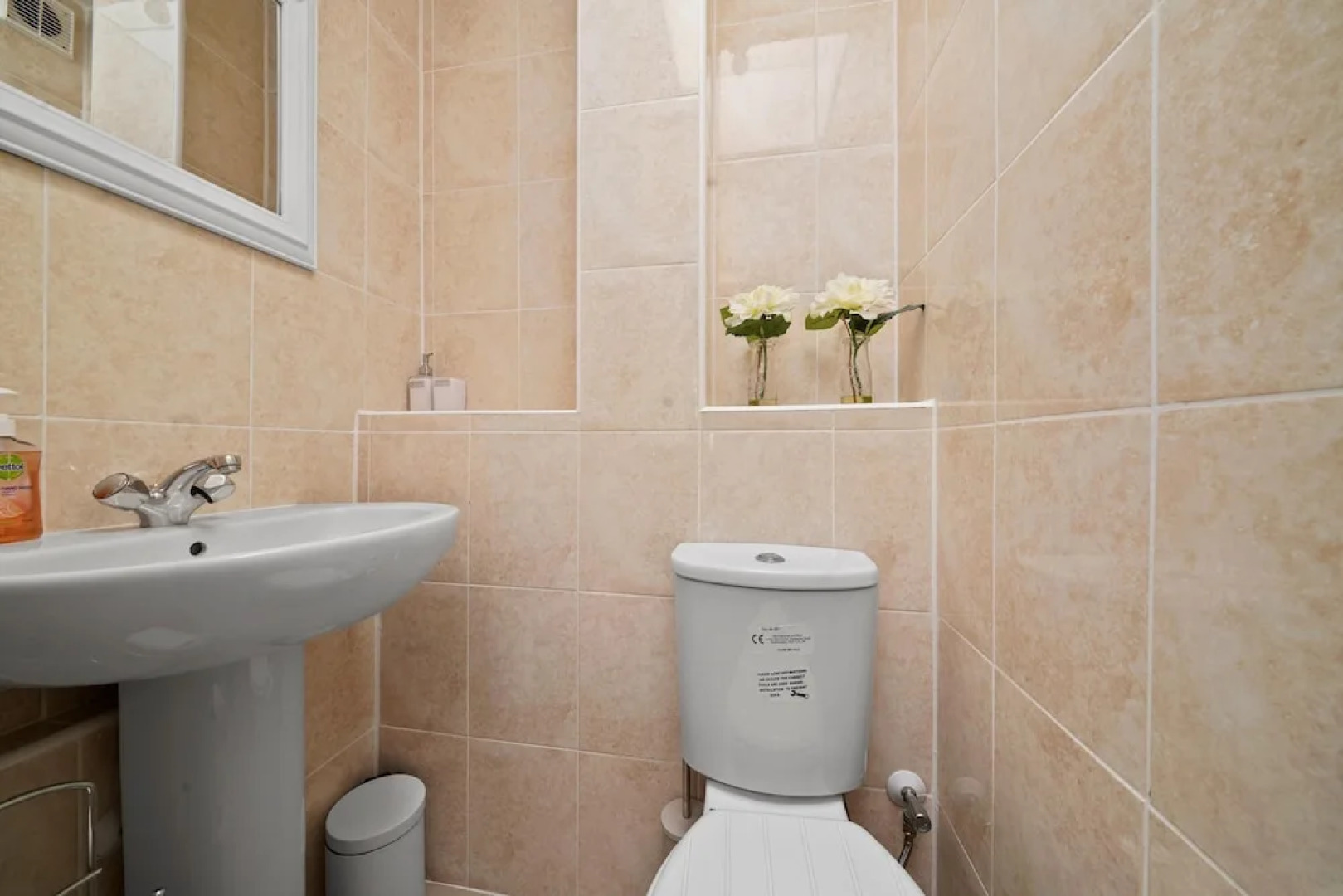 Gatewick Duplex Serviced Apartment