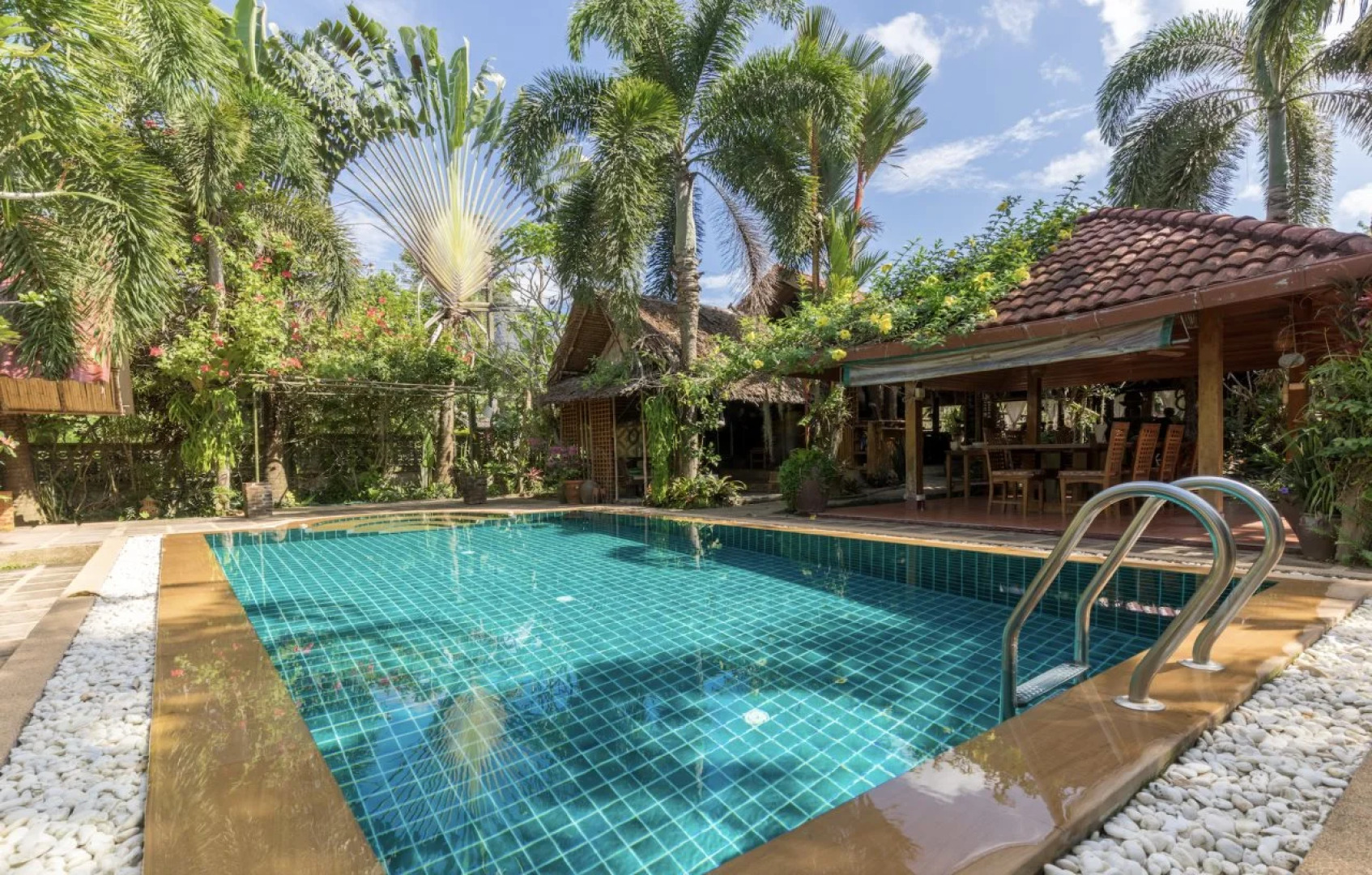 Frog and Catfish Country Inn